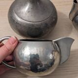Art Deco tea service in pewter