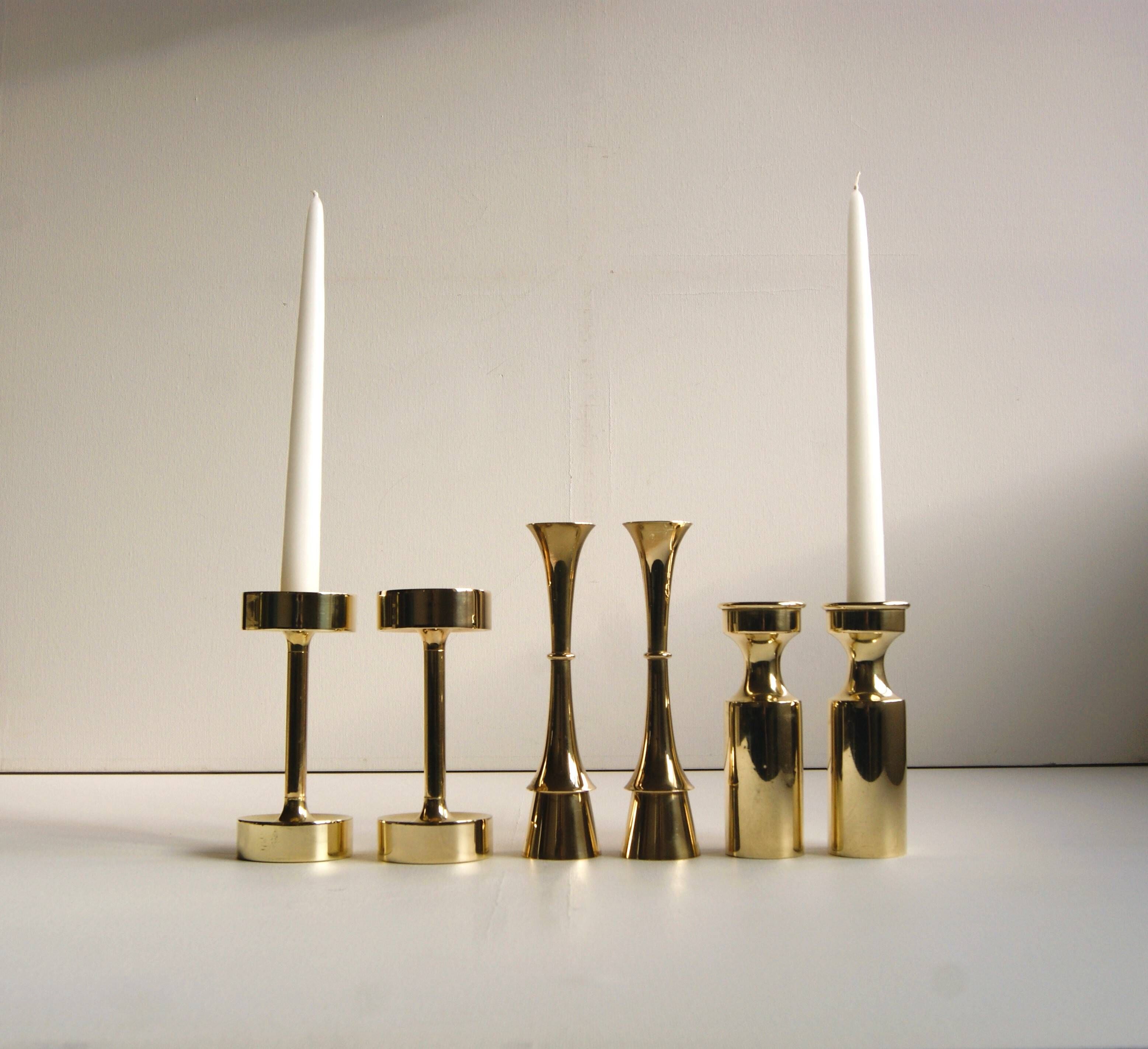 A set of six brass candle holder in mid-century modern design - Denmark 1970s.