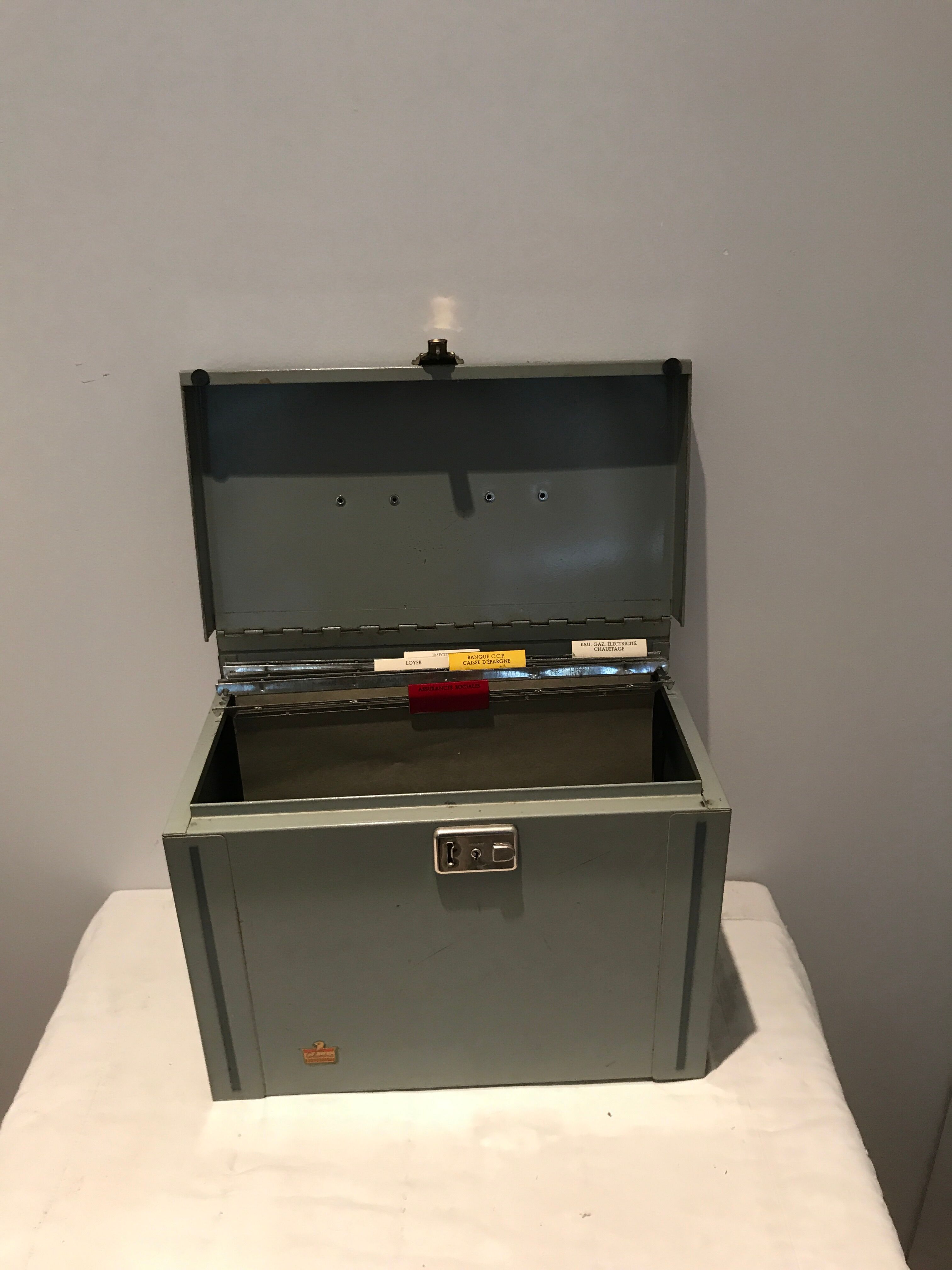 Columbia office binder