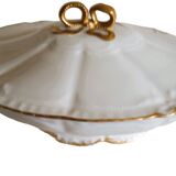 vegetable dish or soup tureen in fine porcelain, decorated with golden ribbons