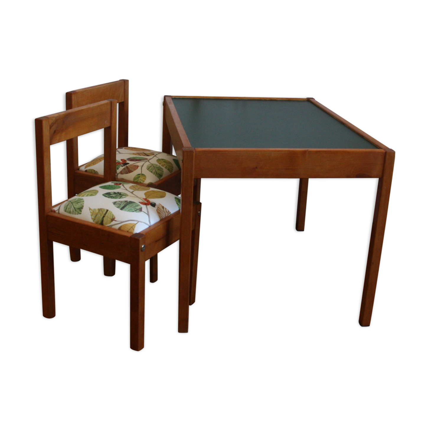Set child chairs and table
