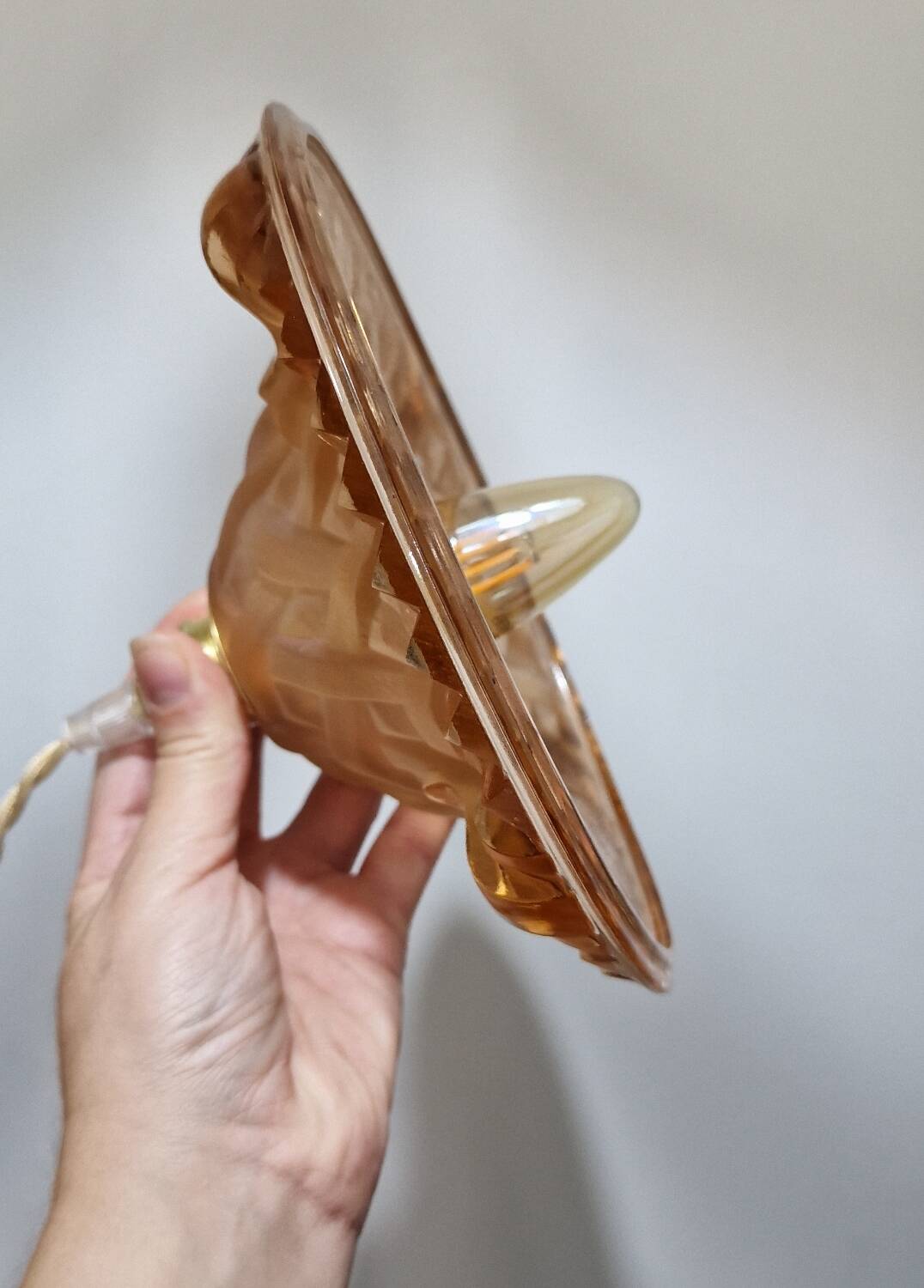 Art Deco pendant light in pink molded glass