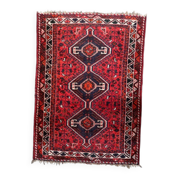 Tapis en laine fait main des années 1930 avec trois médaillons, 114 × 159 cm - 1C1294