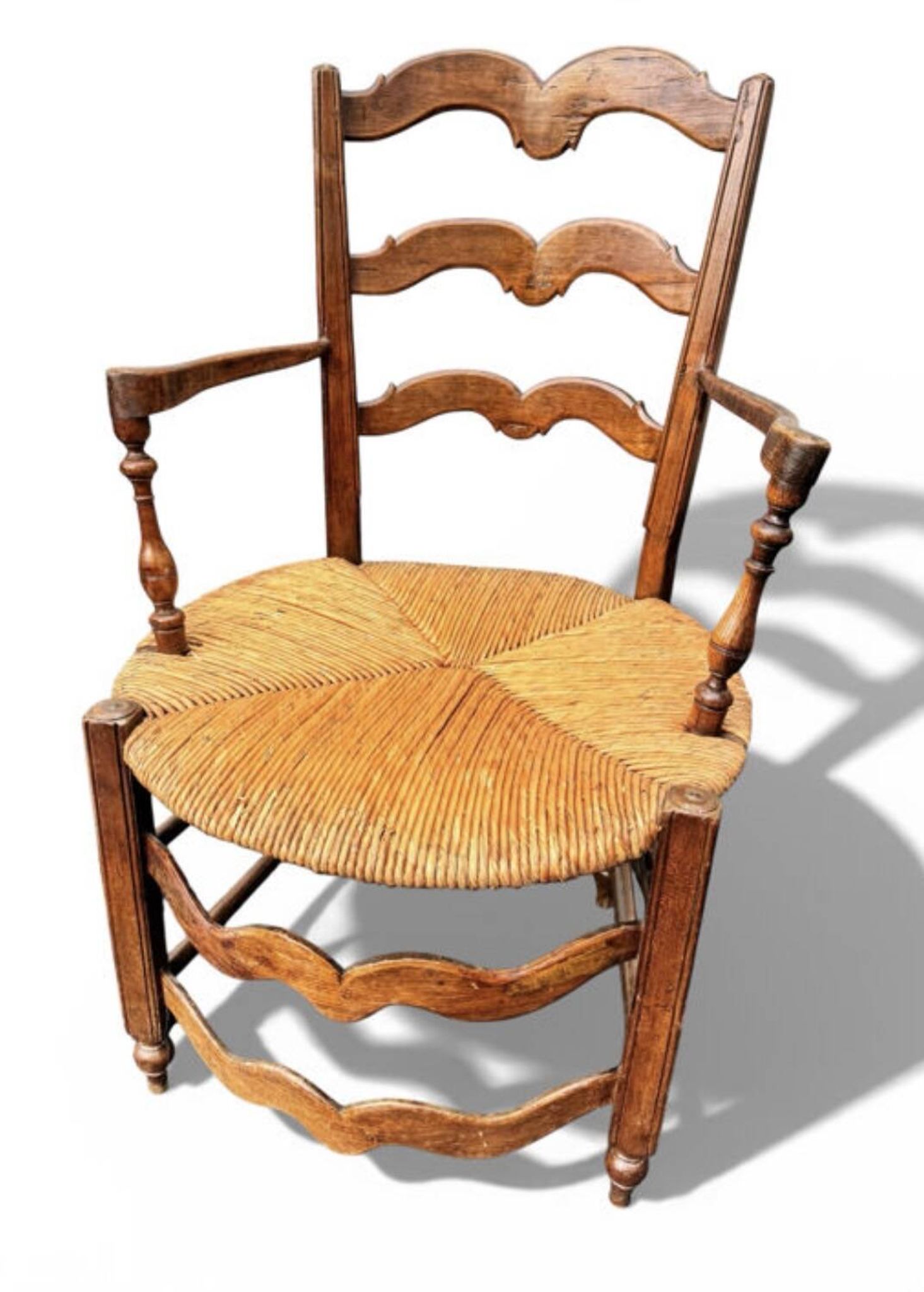 Fauteuil provençal ancien 18-19eme mobilier régional