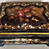 Burgauté writer with gilding, decorations painted with flowers, Napoleon III era