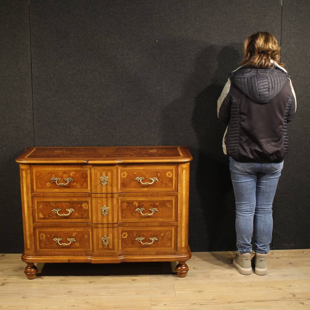 Commode en marqueterie italienne du 20e siècle