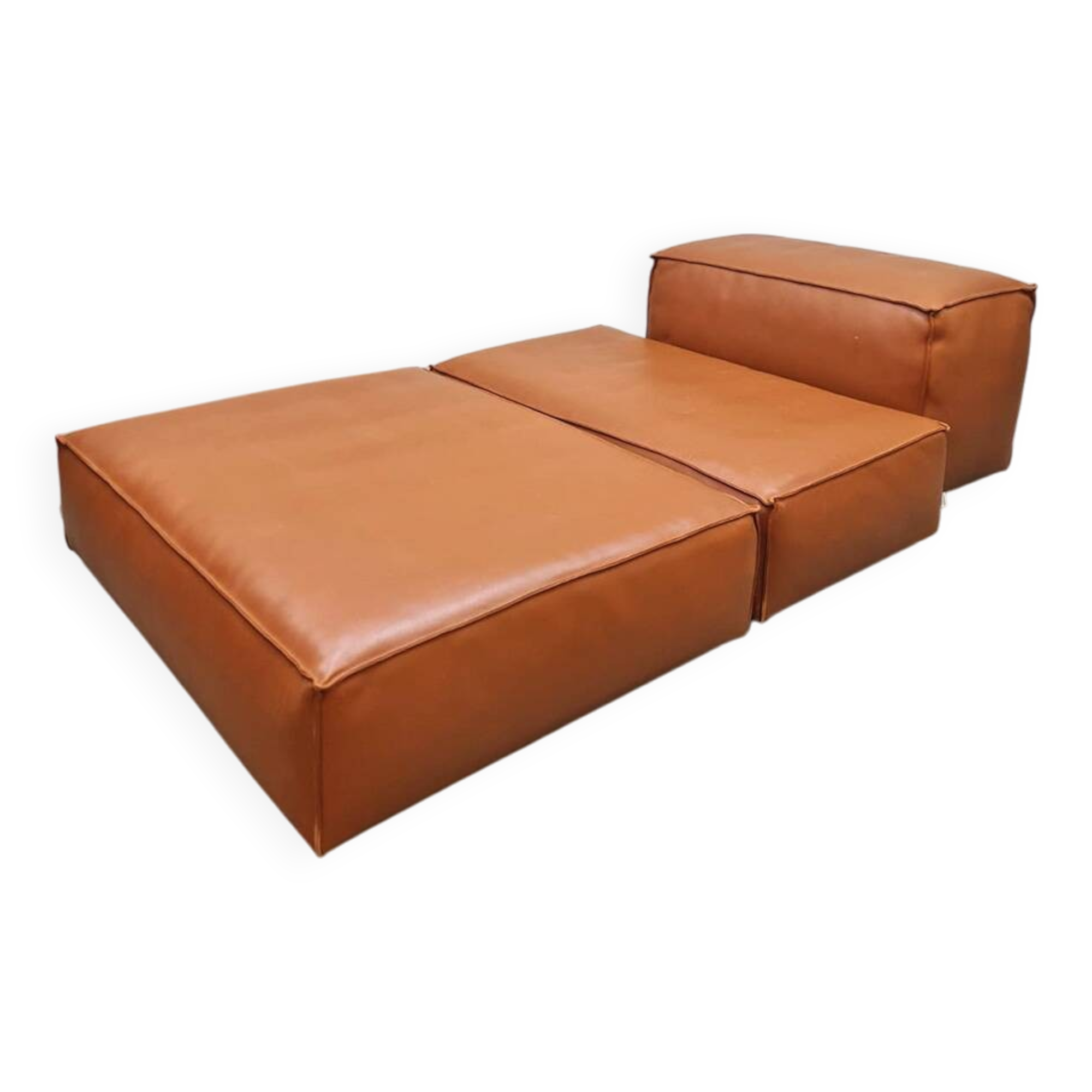 “Extra soft” modular sofa by Italian design Piero Lissoni Living Divani