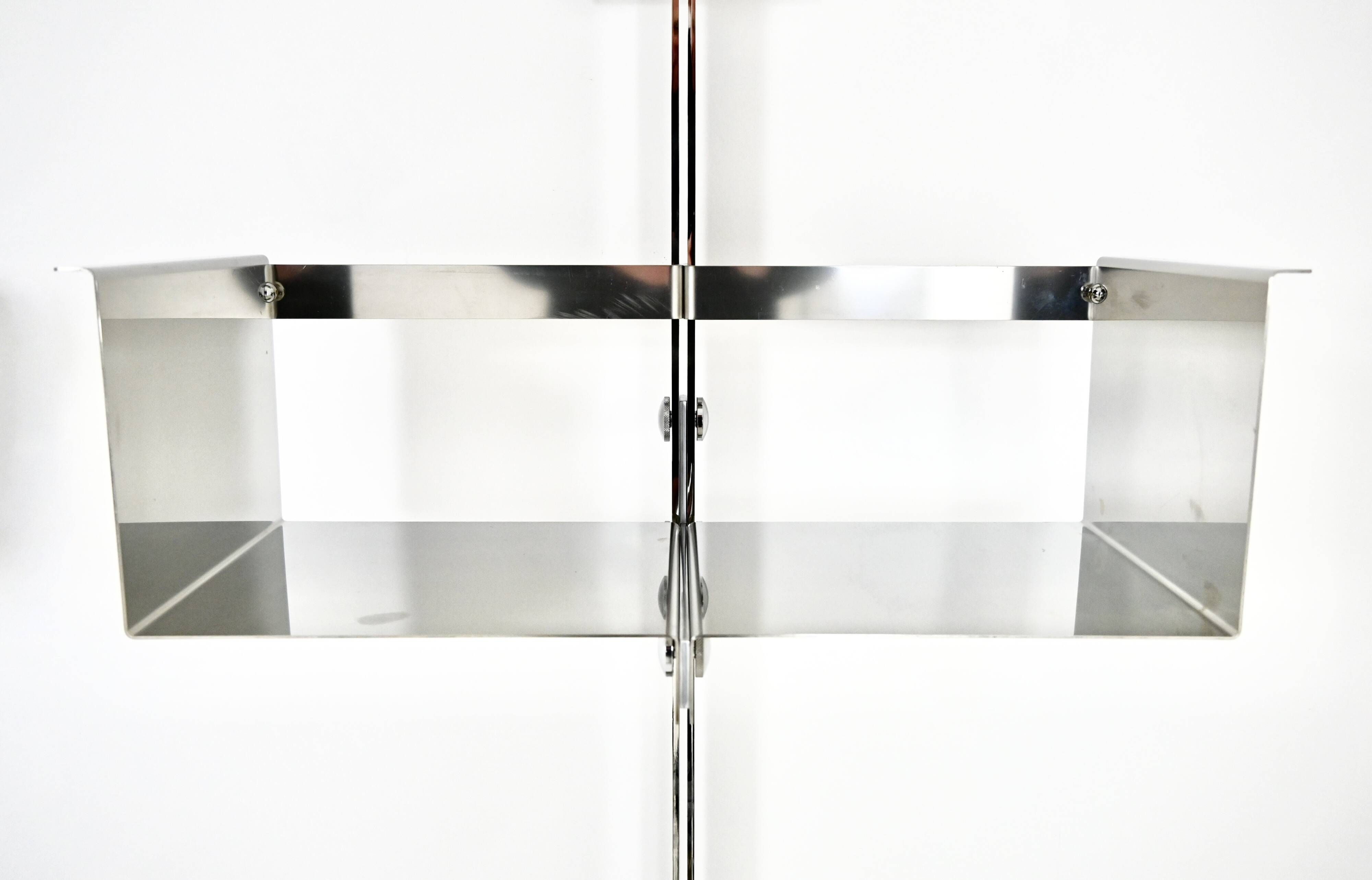 Pair of P700 wall units by Vittorio Introini for Saporiti, 1960s