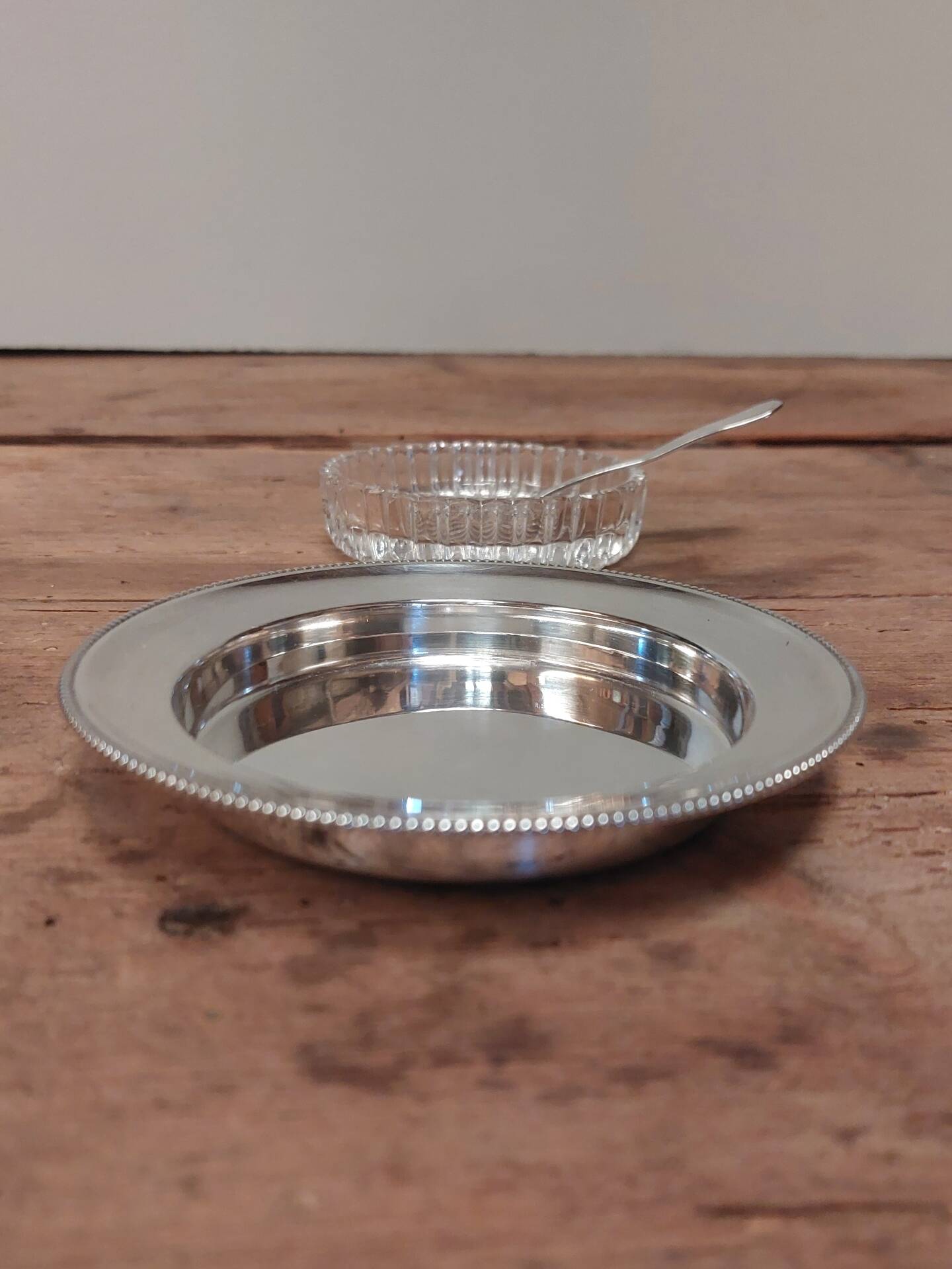 Beurrier en cristal et métal argenté
