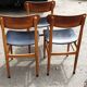 3 chaises des années 50