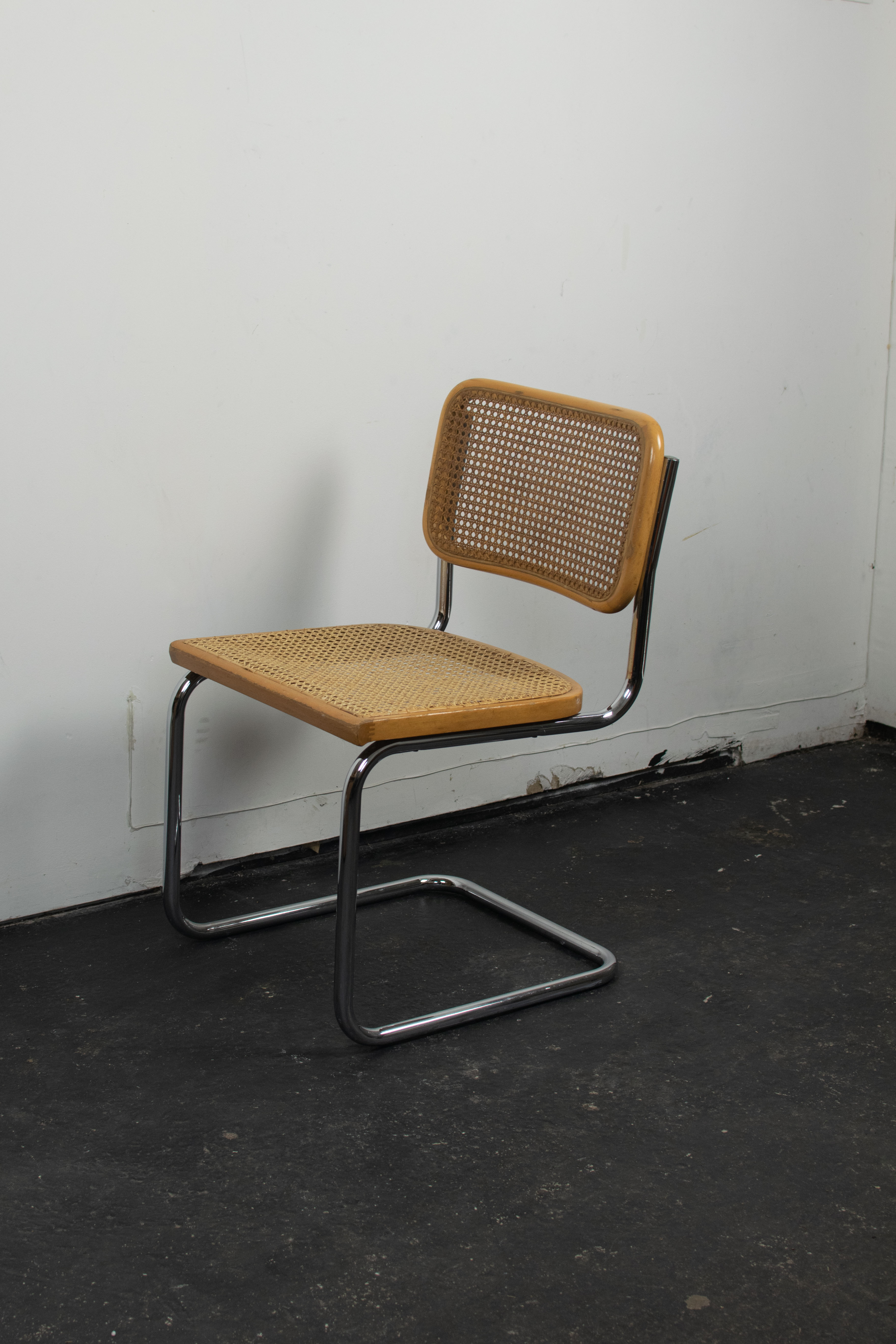 Cesca b32 chair by Marcel Breuer