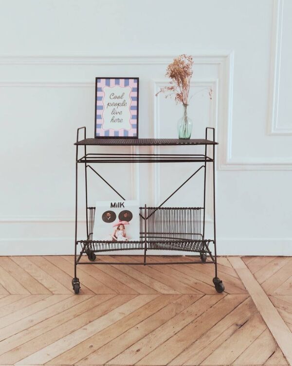 Meuble vinyles vintage rénové, années 50-60