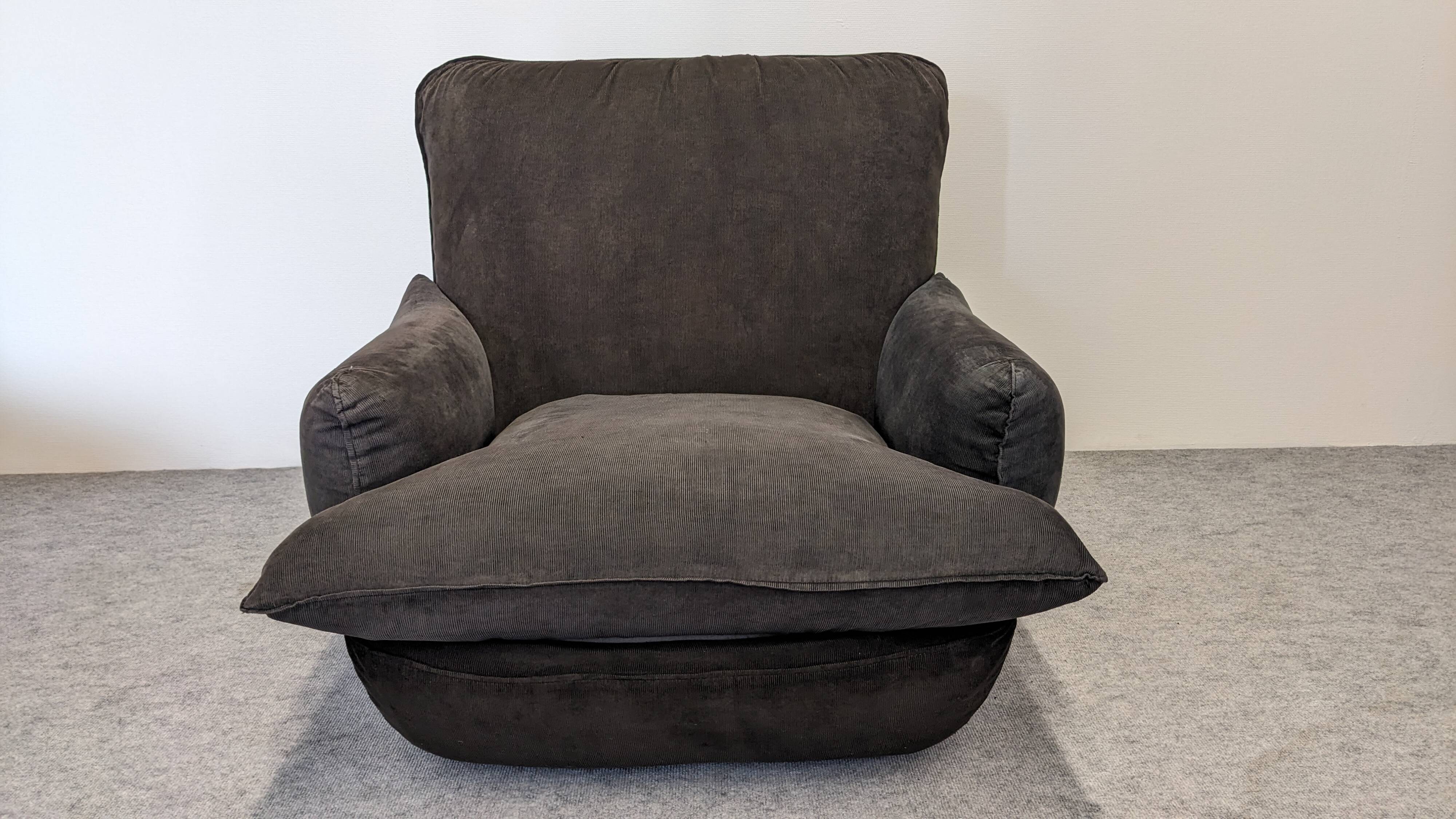 Pair of armchairs by Michel Cadestin for Airborne, France circa 1970.