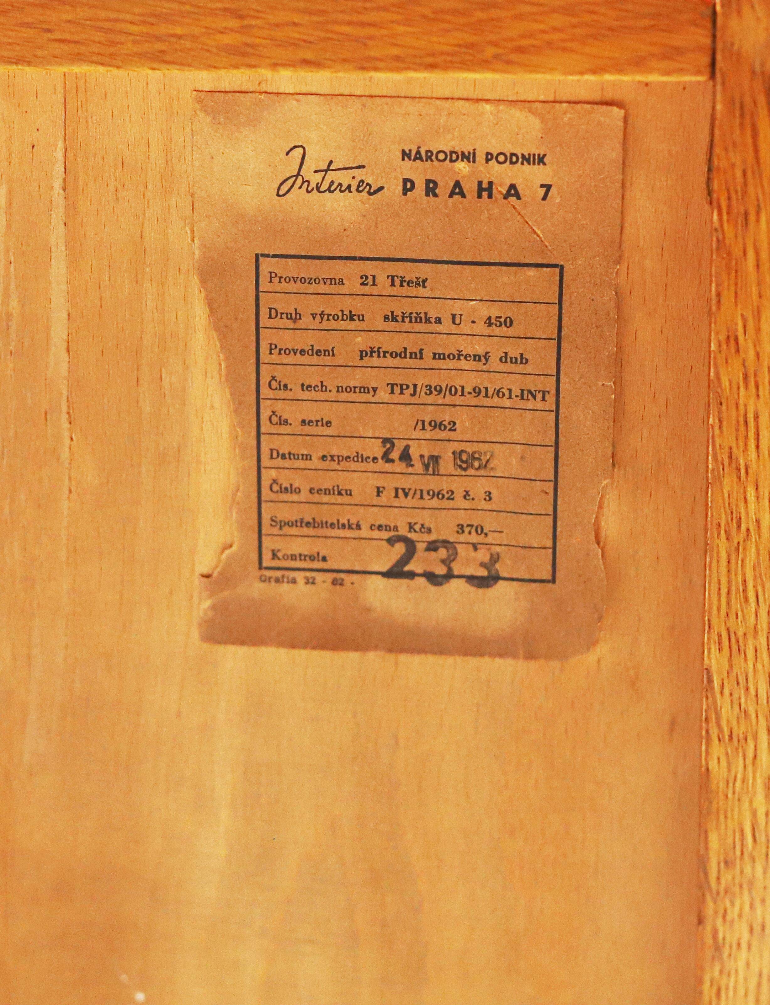 Mid century cabinet U450 by Jiří Jiroutek for Interior Praha, Czechoslovakia, 1960´s