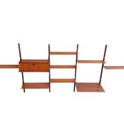 Un ensemble mural vintage de 5 pièces avec bureau par Louis van Teeffelen.