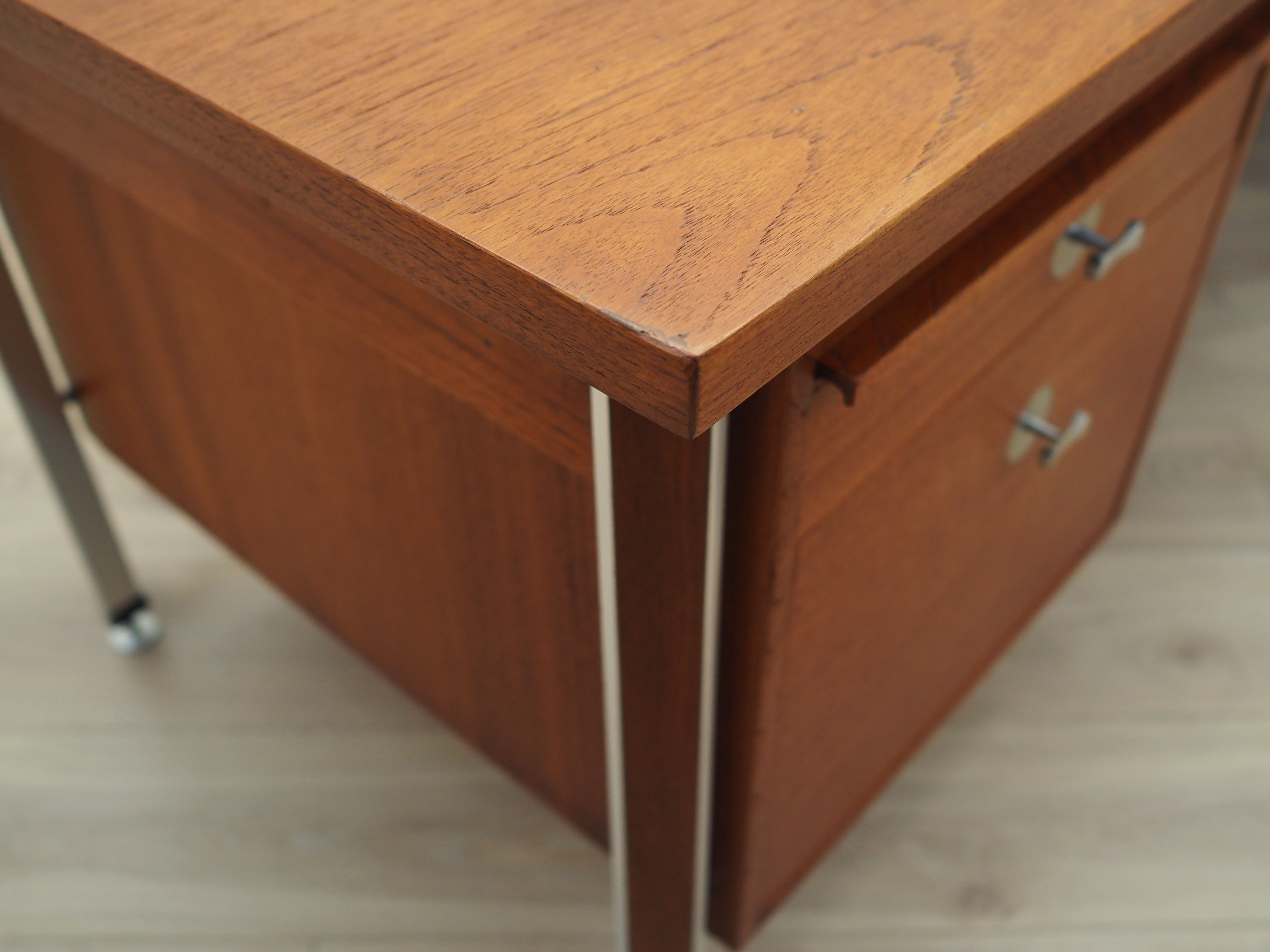 Teak desk, Danish design, 1970s, designer Finn Juhl, manufacturer France & Son