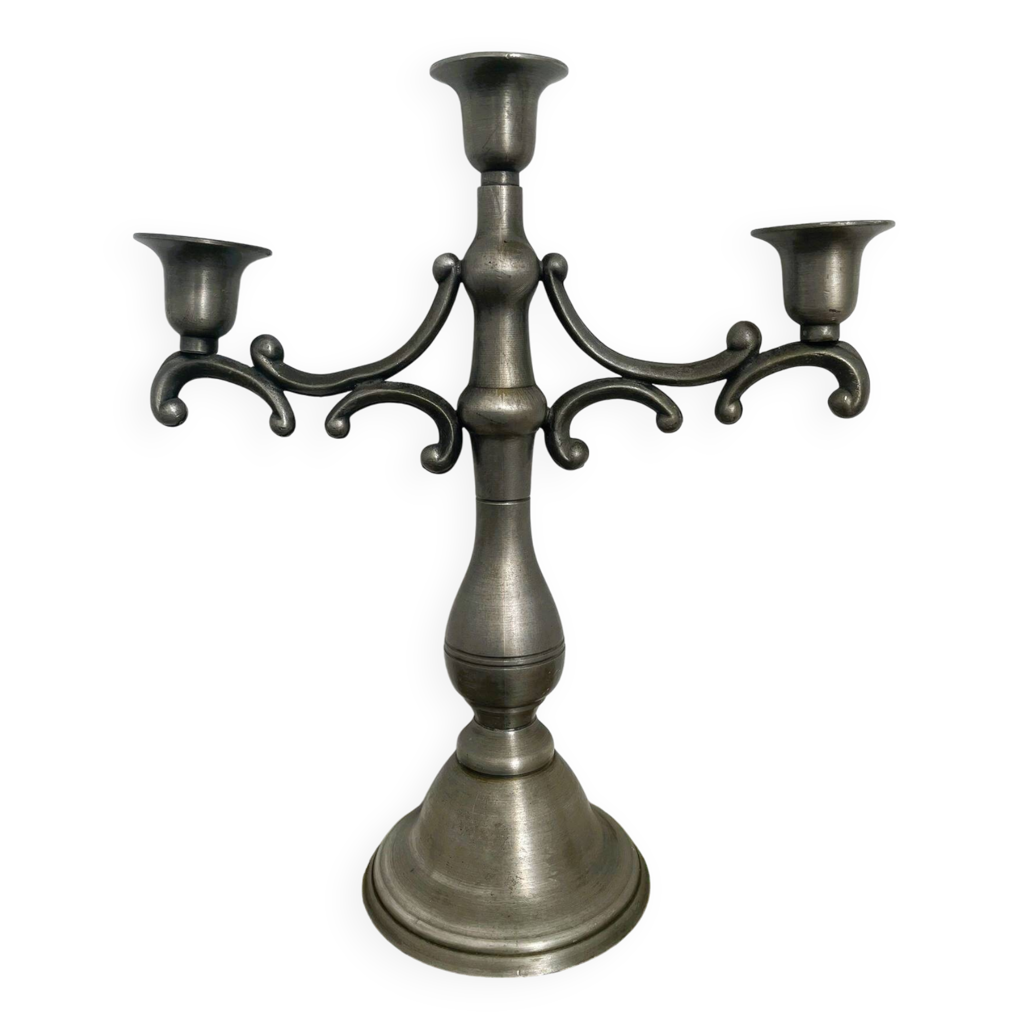 Three-branch candlestick in pewter
