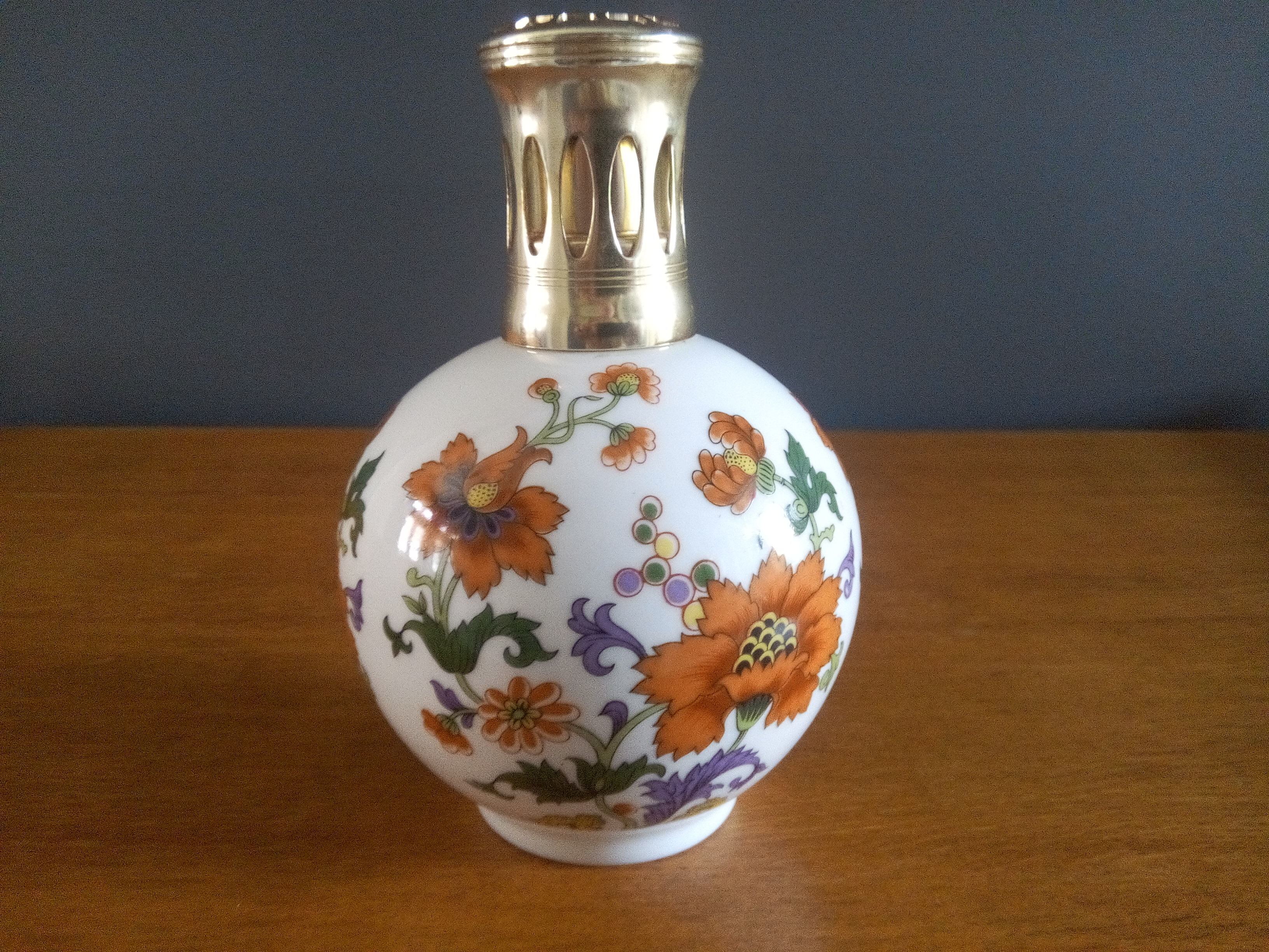 Berger lamp. Limoges porcelain