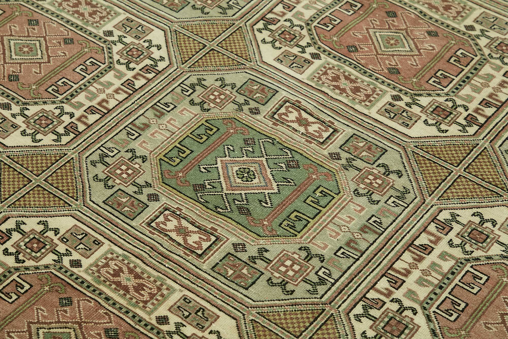 Turkish Wool Vintage Kayseri Rug 194 cm x 290 cm