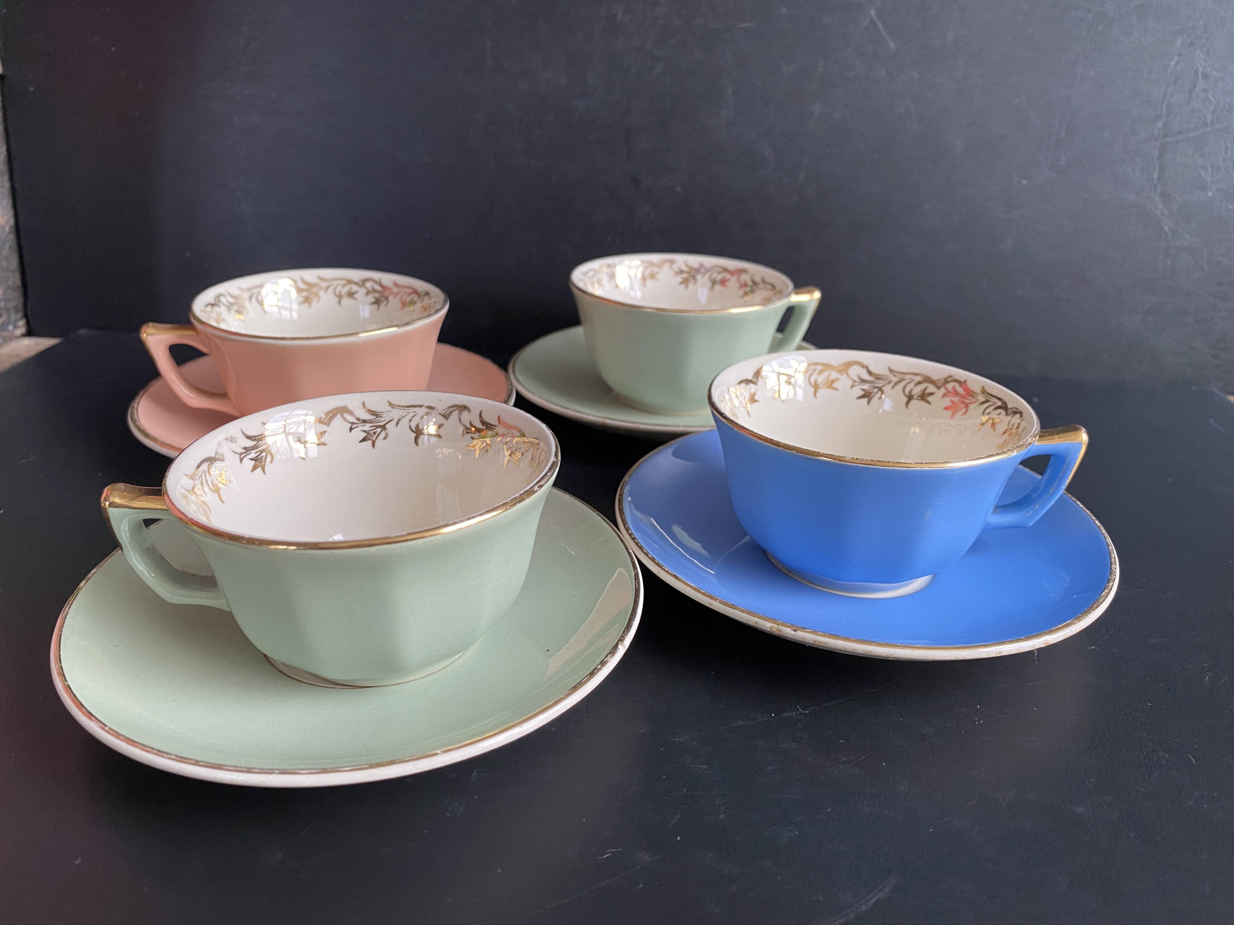 Set of 4 Villeroy & Boch Vintage 50s Cups and Saucers - Pastel & Gold