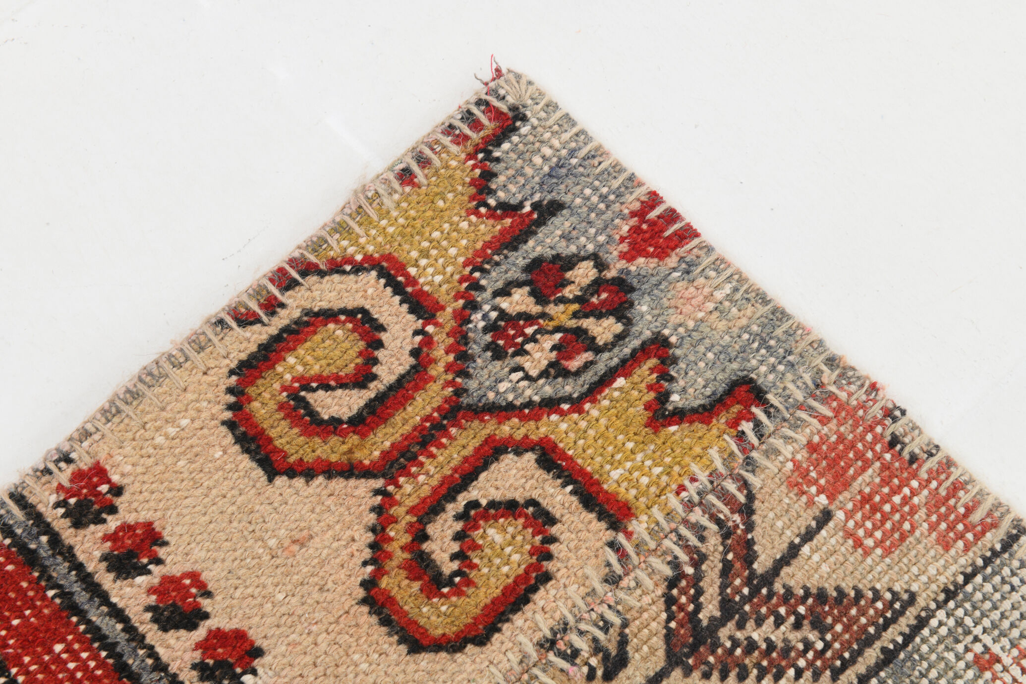 5x8 Neutral Red Beige Oushak Patchwork Rug 245x168Cm