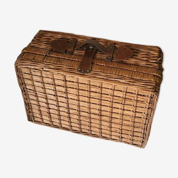 Pannier wicker trunk together picnic