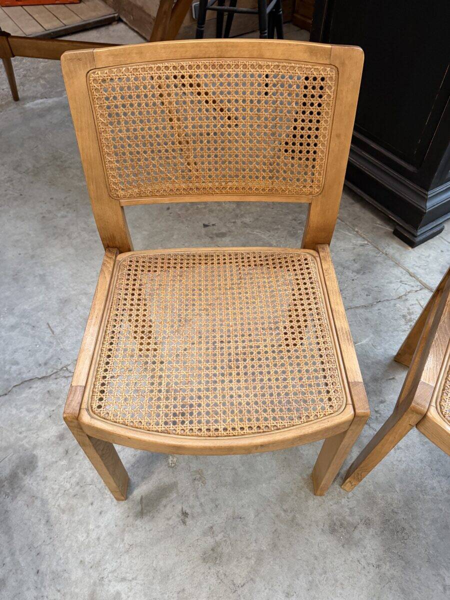 Paire de chaises cannées « Baumann »