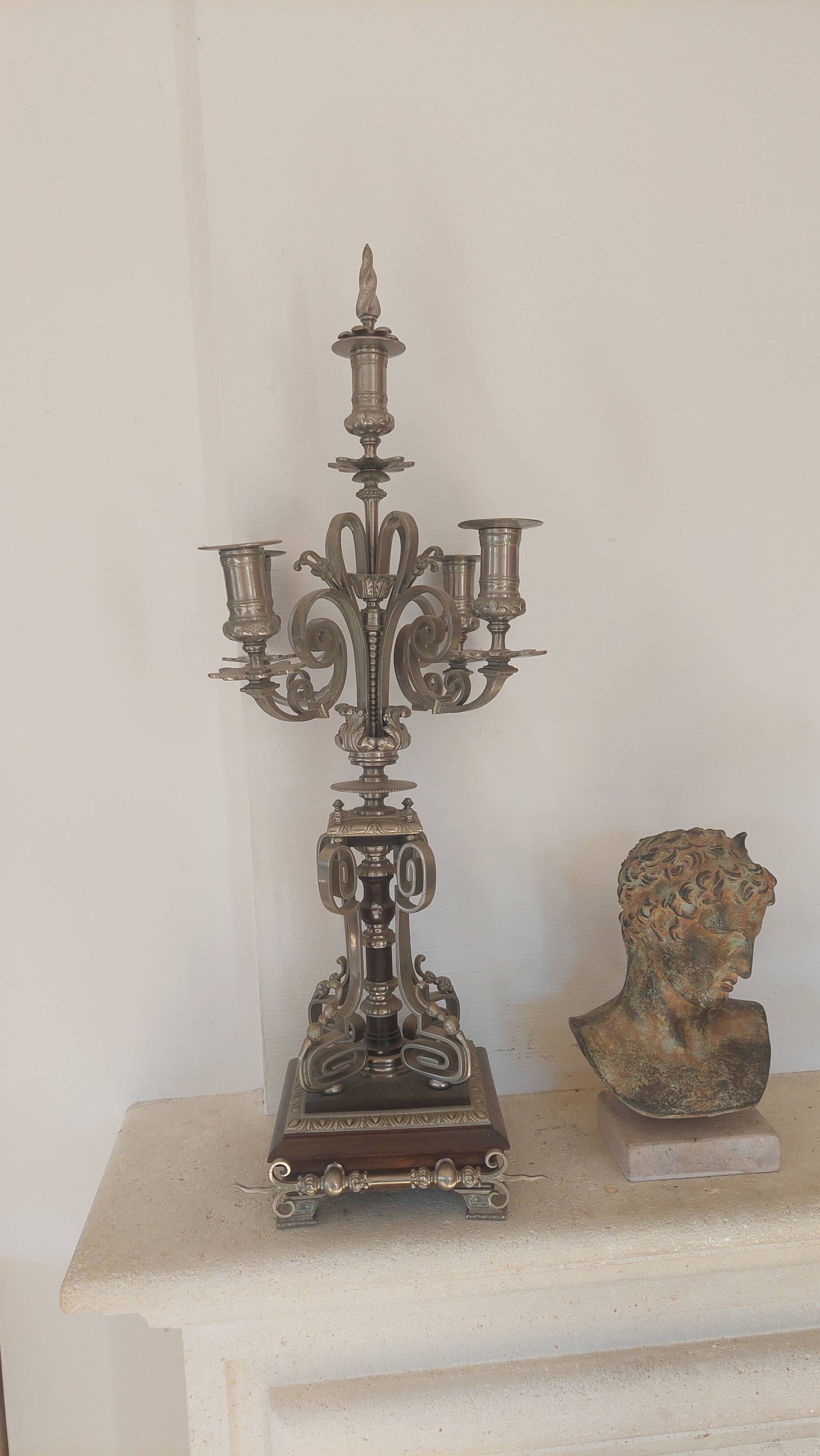 Pair of candlesticks