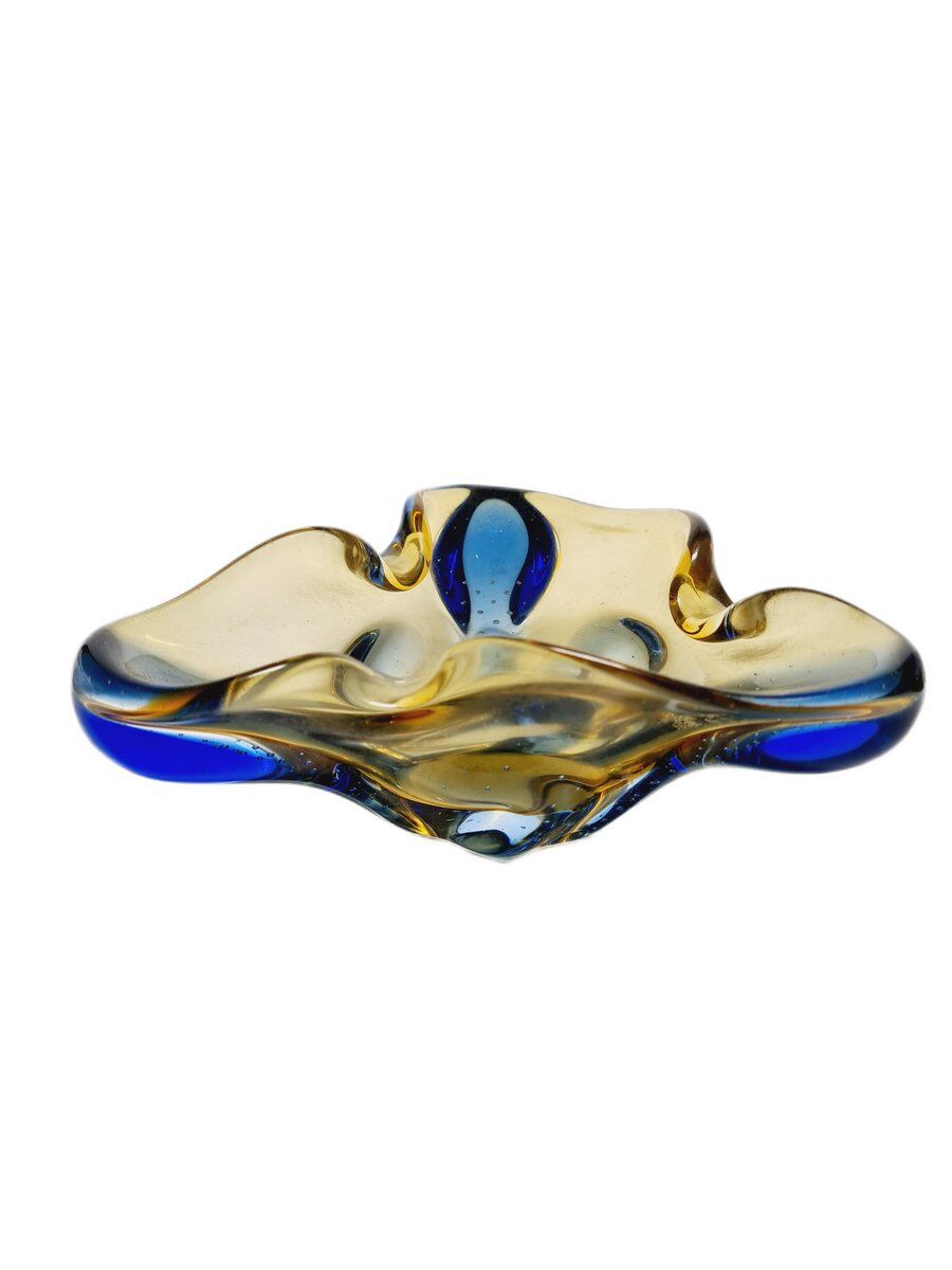 Czechoslovakian vase by Hanna Machanovska for Mstisov Glassworks, 1960s