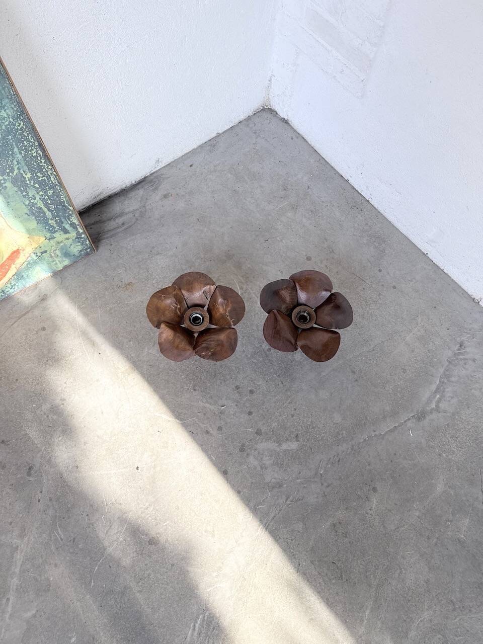 Pair of wooden flower wall lights from the 1970s.