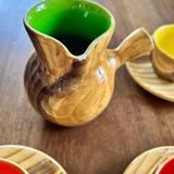 Vallauris coffee set – wood effect & colorful interiors