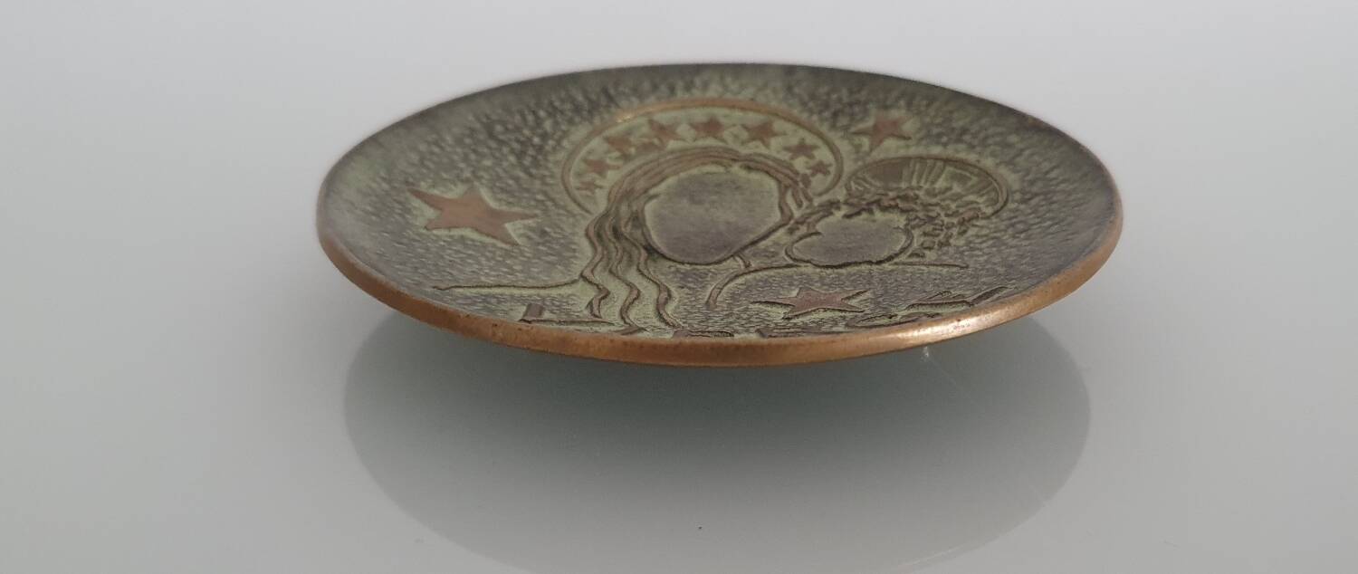 Art Deco bronze pocket emptier by Max Le Verrier