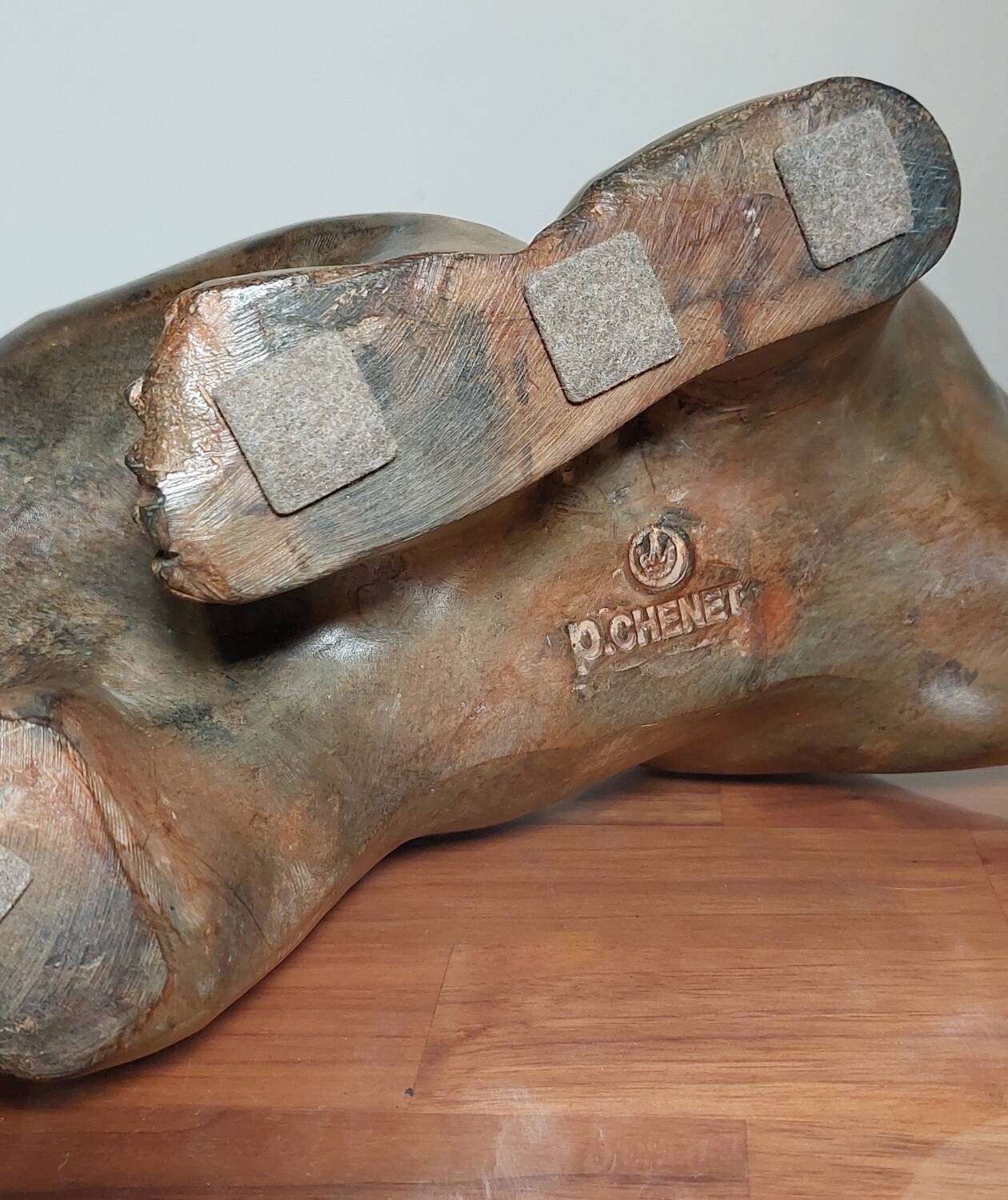 Polar bear, bronze pierre chenet.