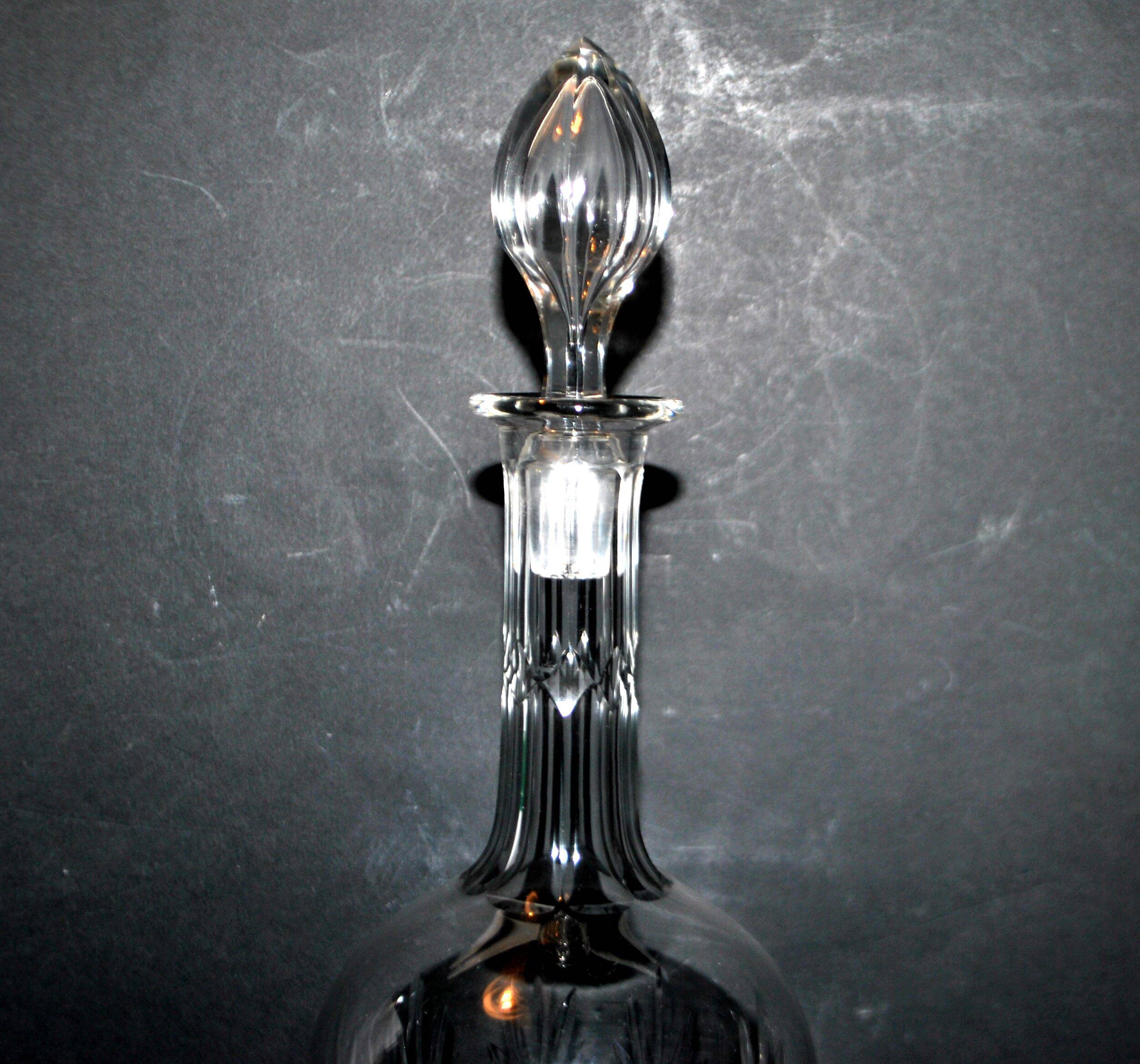 Massenet wine carafe in Saint-Louis cut crystal size 4147 H35