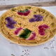 Plat à tarte en barbotine Sarreguemines France décor fruits