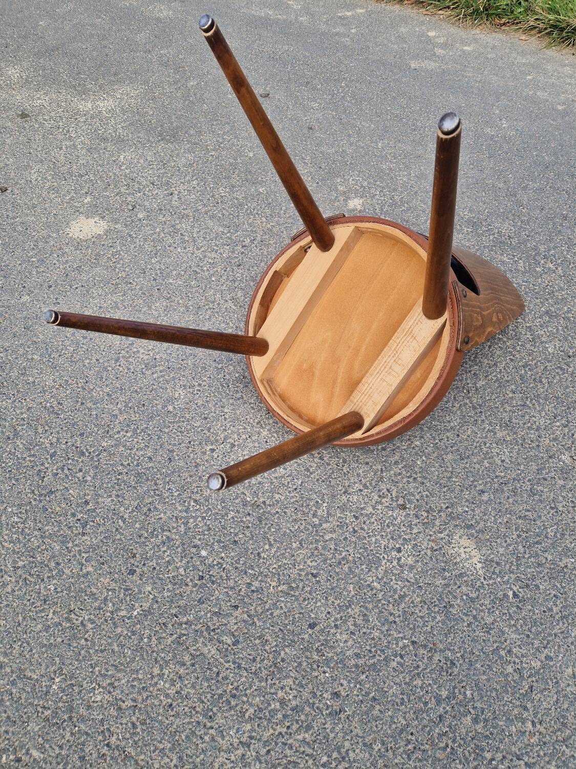 Mondor bistro chair from Baumann