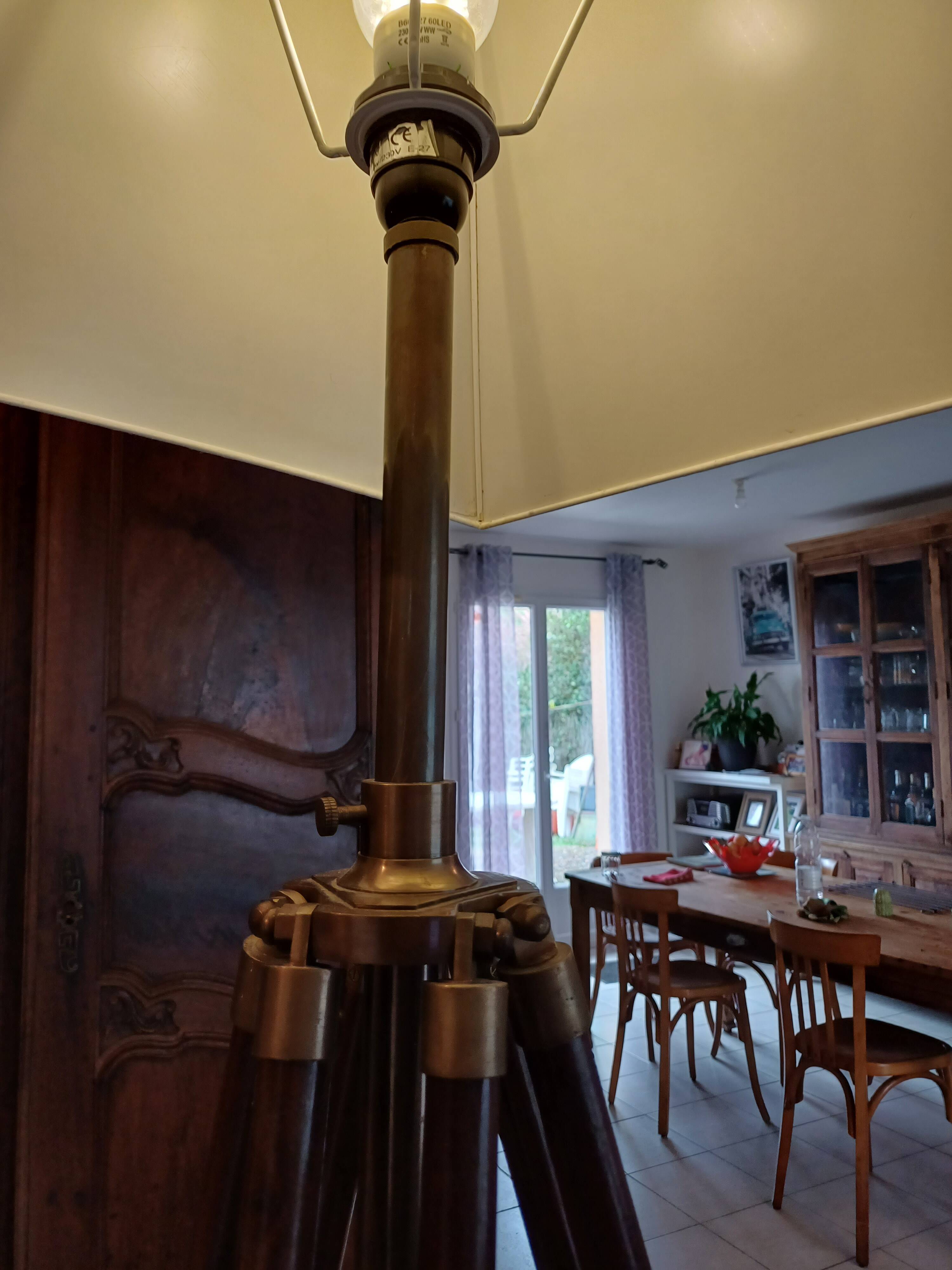 Geometric Tripod Lamp Wood and Brass