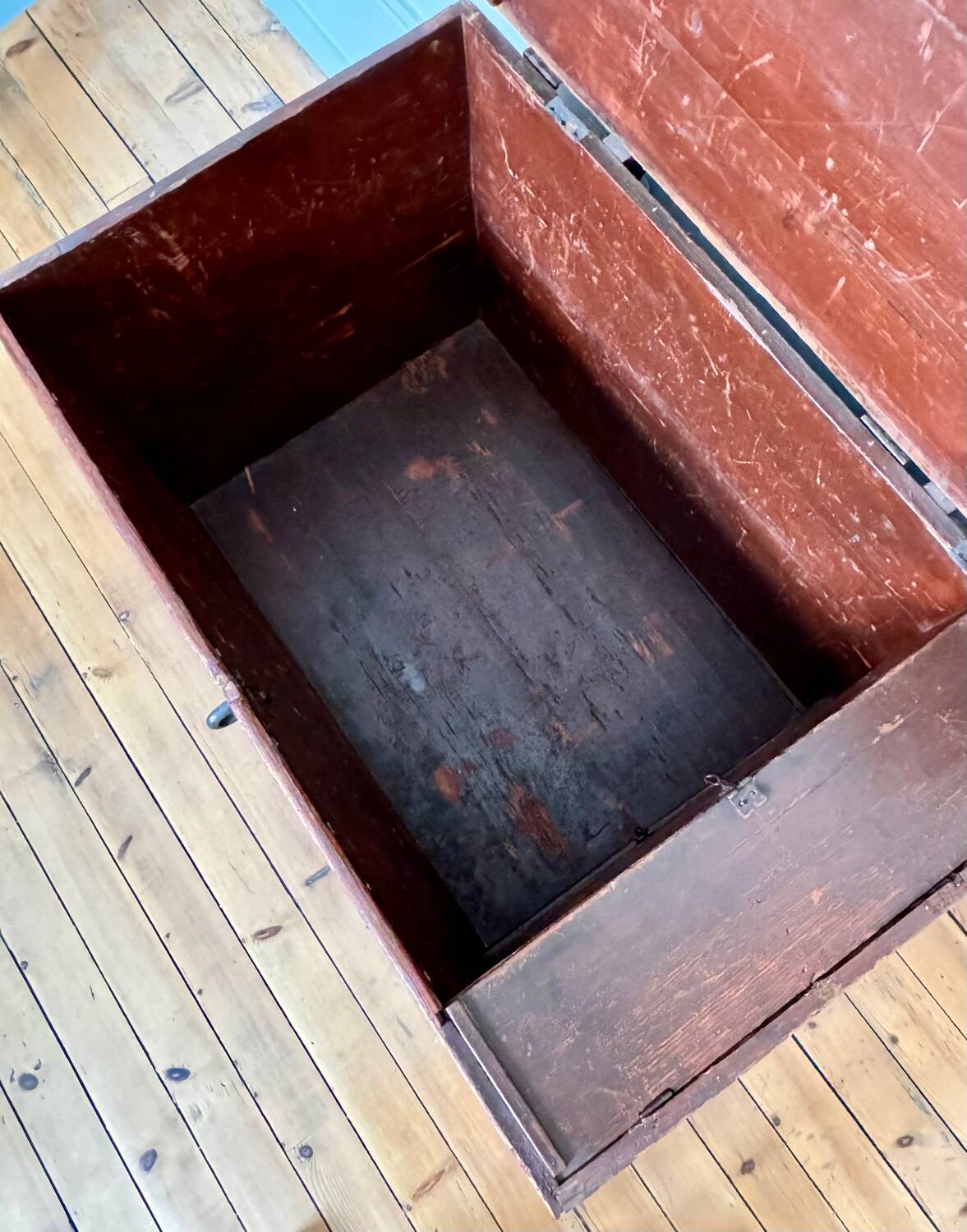 Afghan dowry chest in painted wood