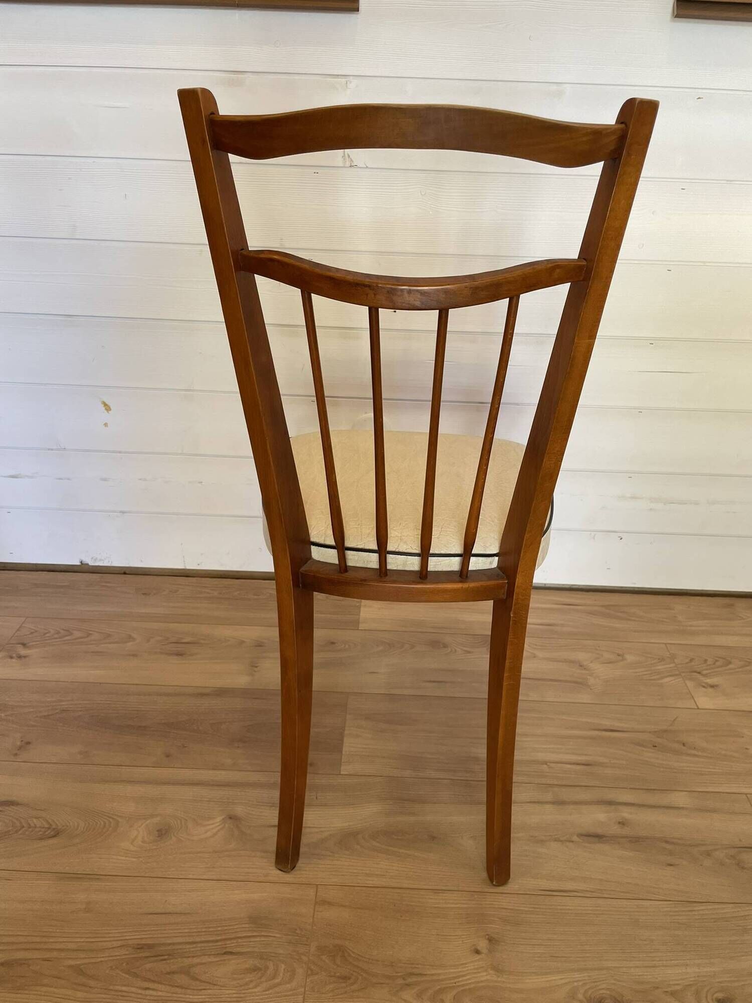 Set of 6 Vintage 1950s Chairs – Scandinavian / Mid Century Design