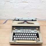Machine à écrire Hermès 3000