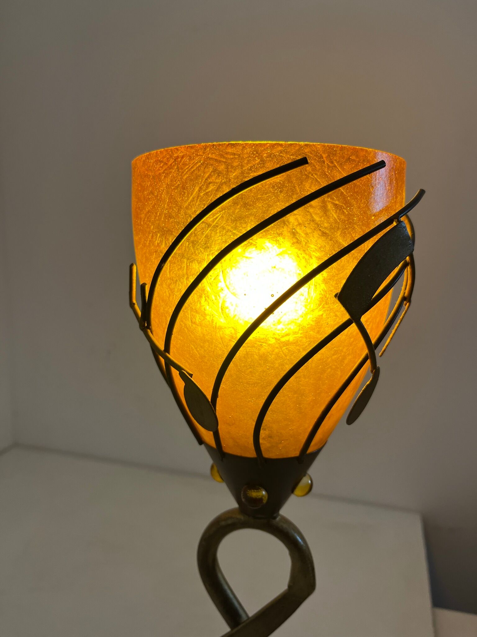 Pair of vintage musical note table lamps