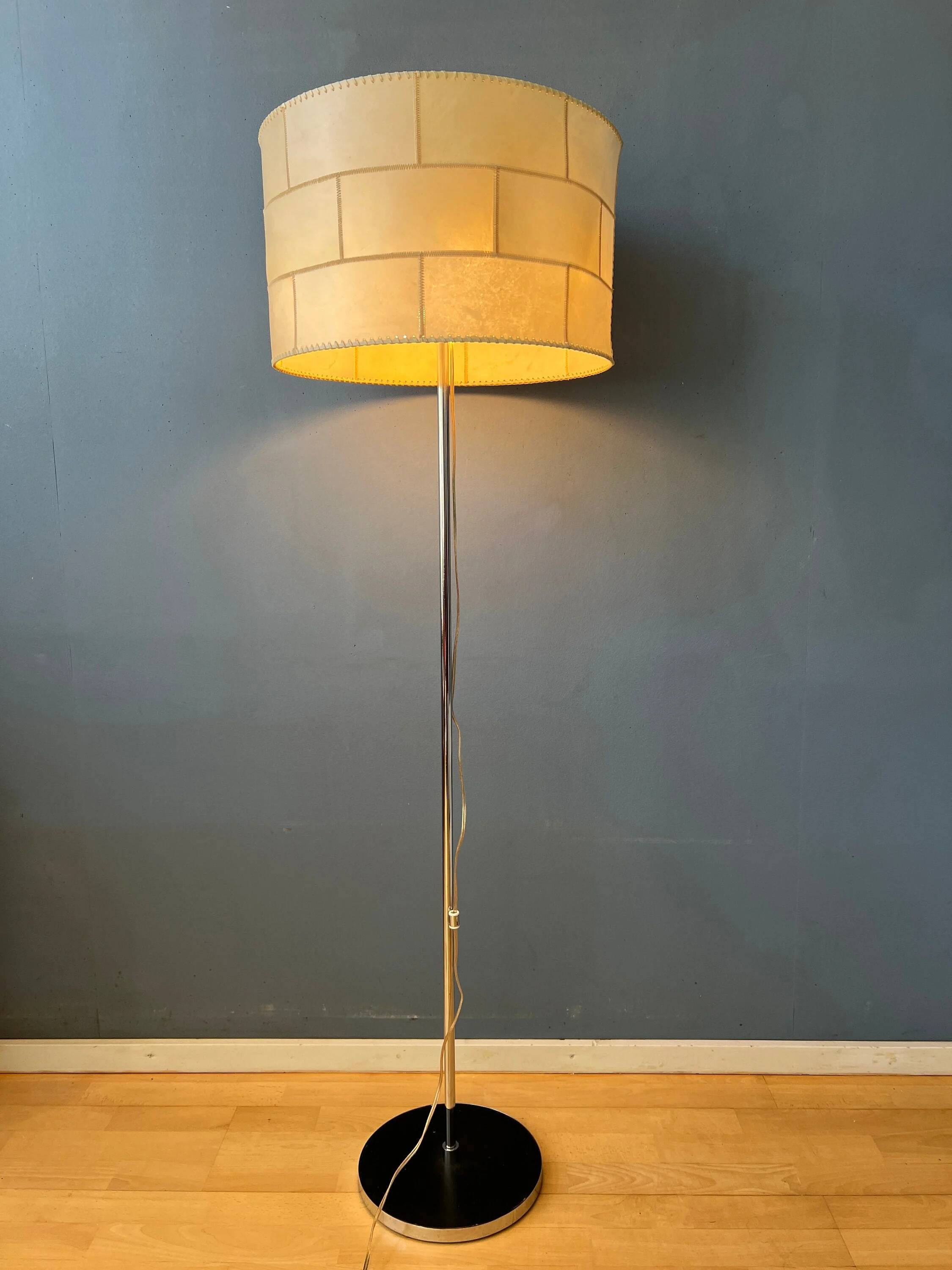 Mid Century Staff Leuchten floor lamp in leather
