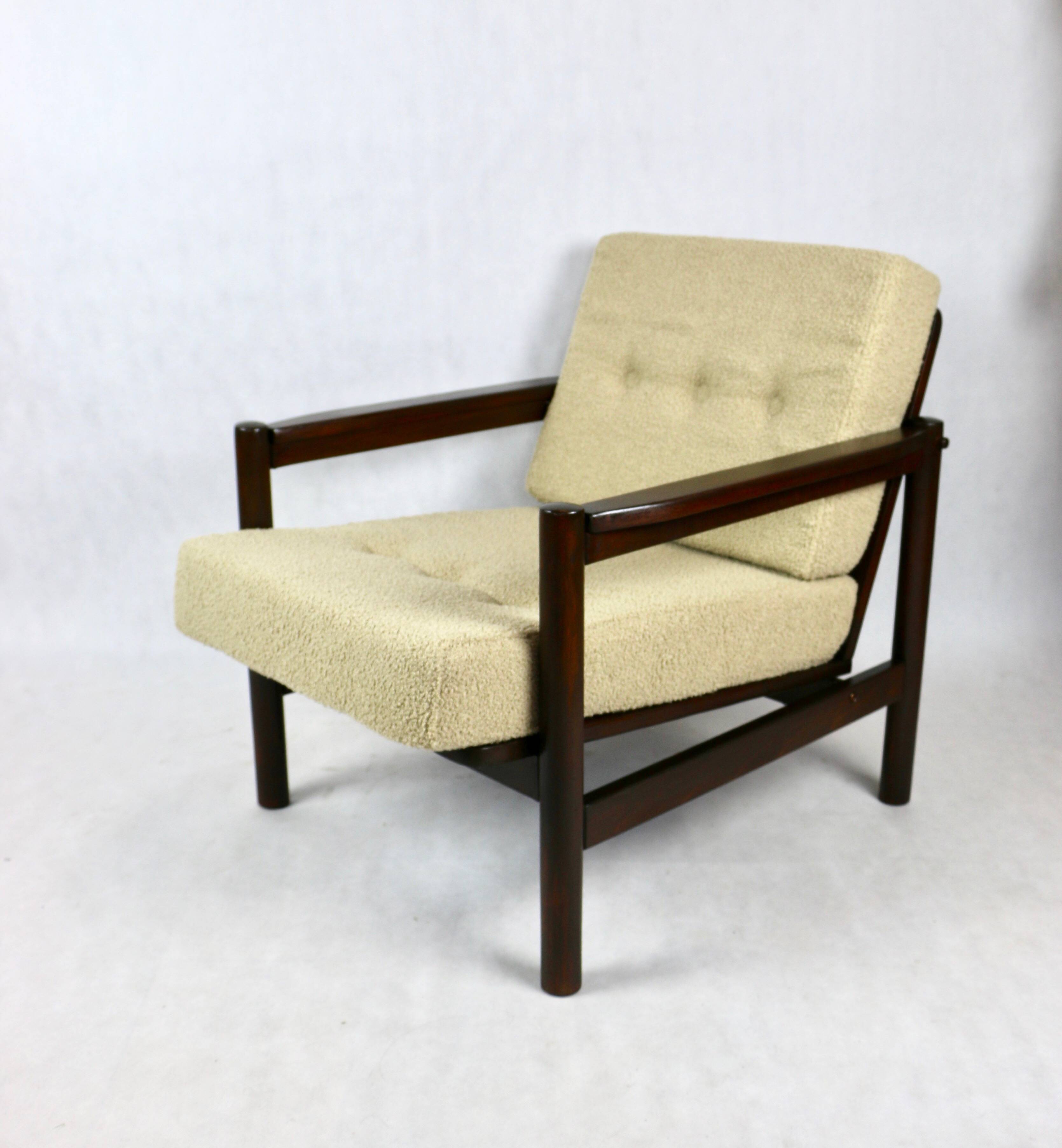 Vintage Boucle Armchair in Beige, 1970s