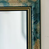 Wooden mirror with flower patterns 31x36cm