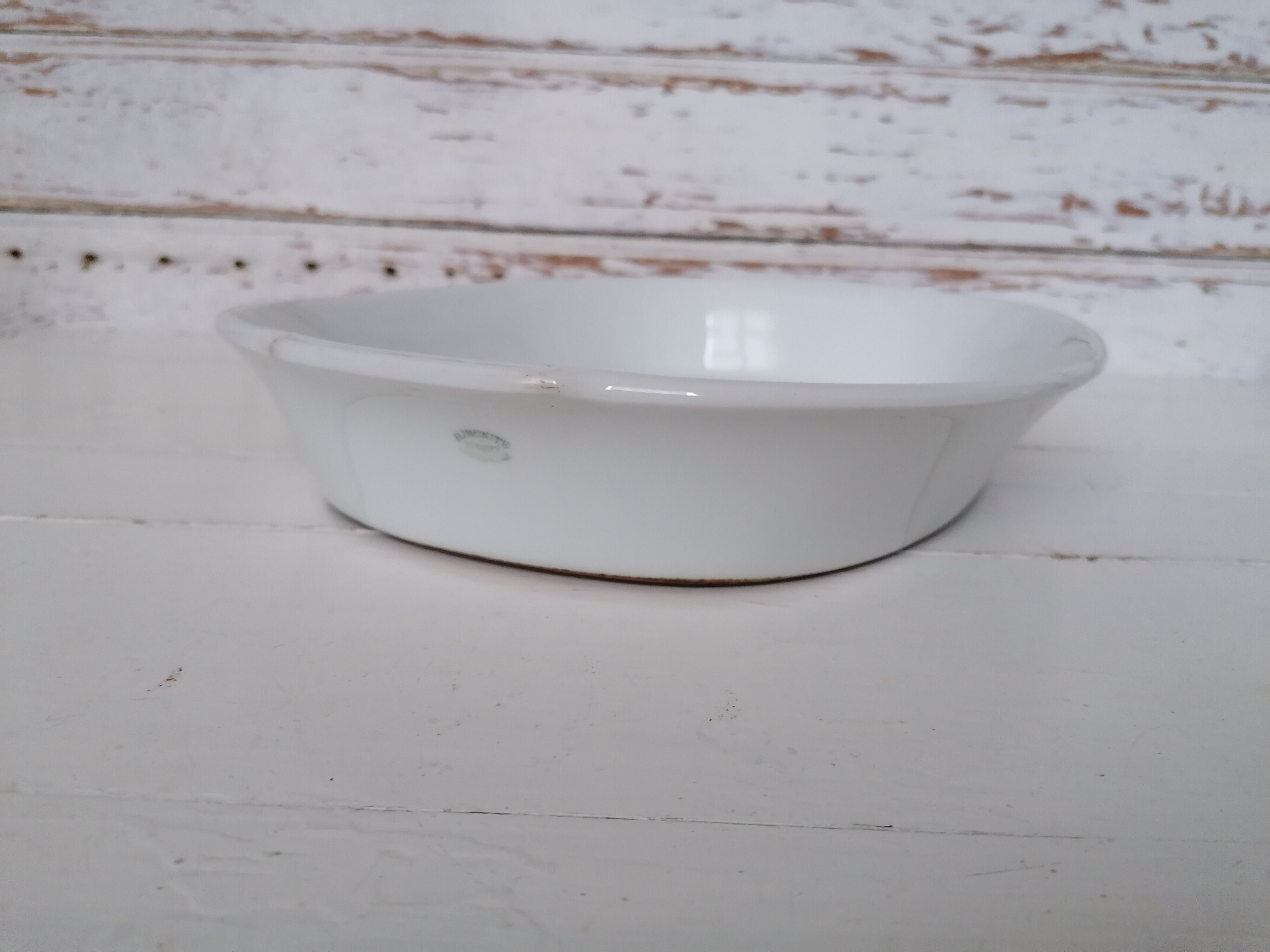 Aluminite Frugier gratin dish, porcelain with fire