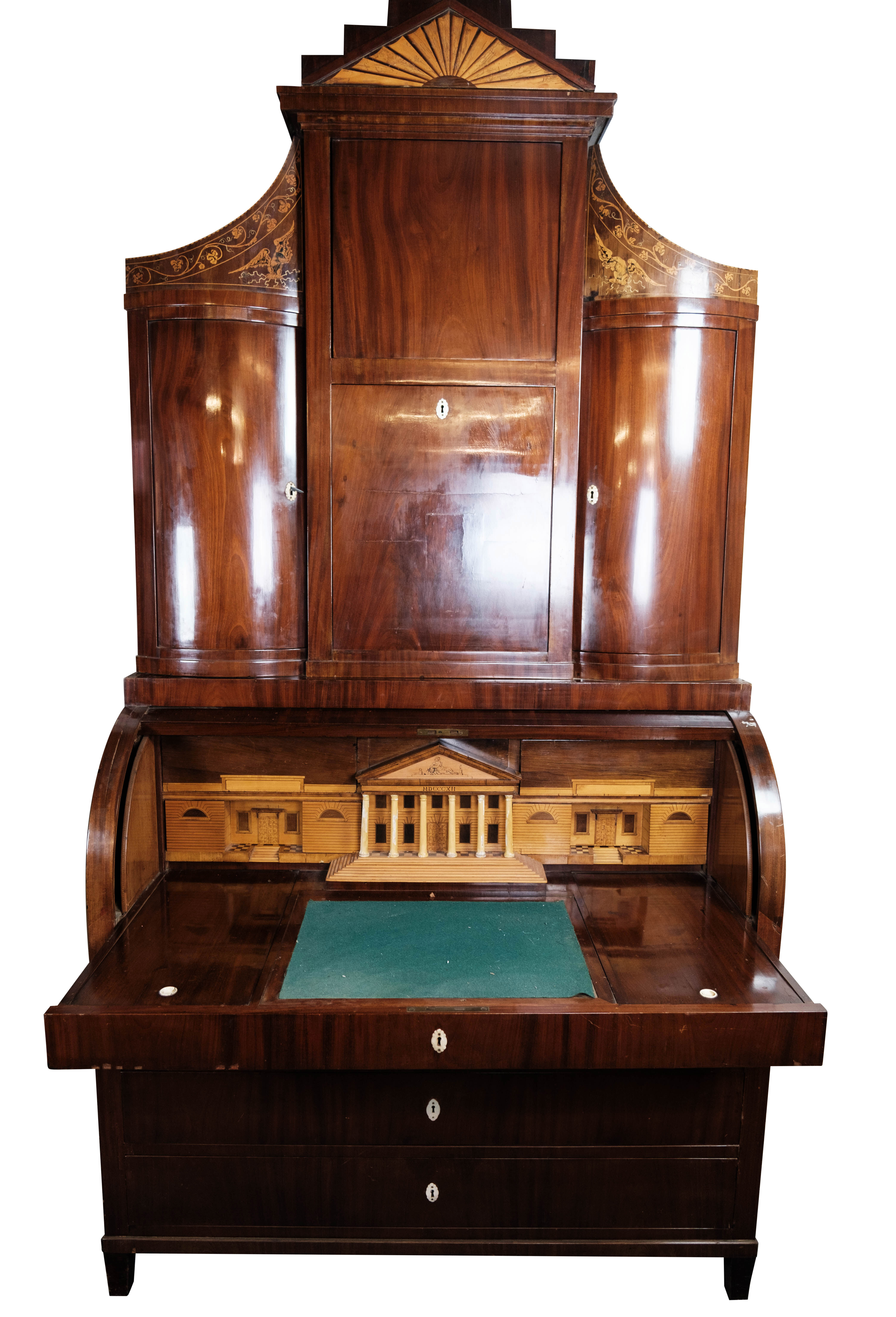 Empire bureau of polished mahogany with inlaid wood, 1840s