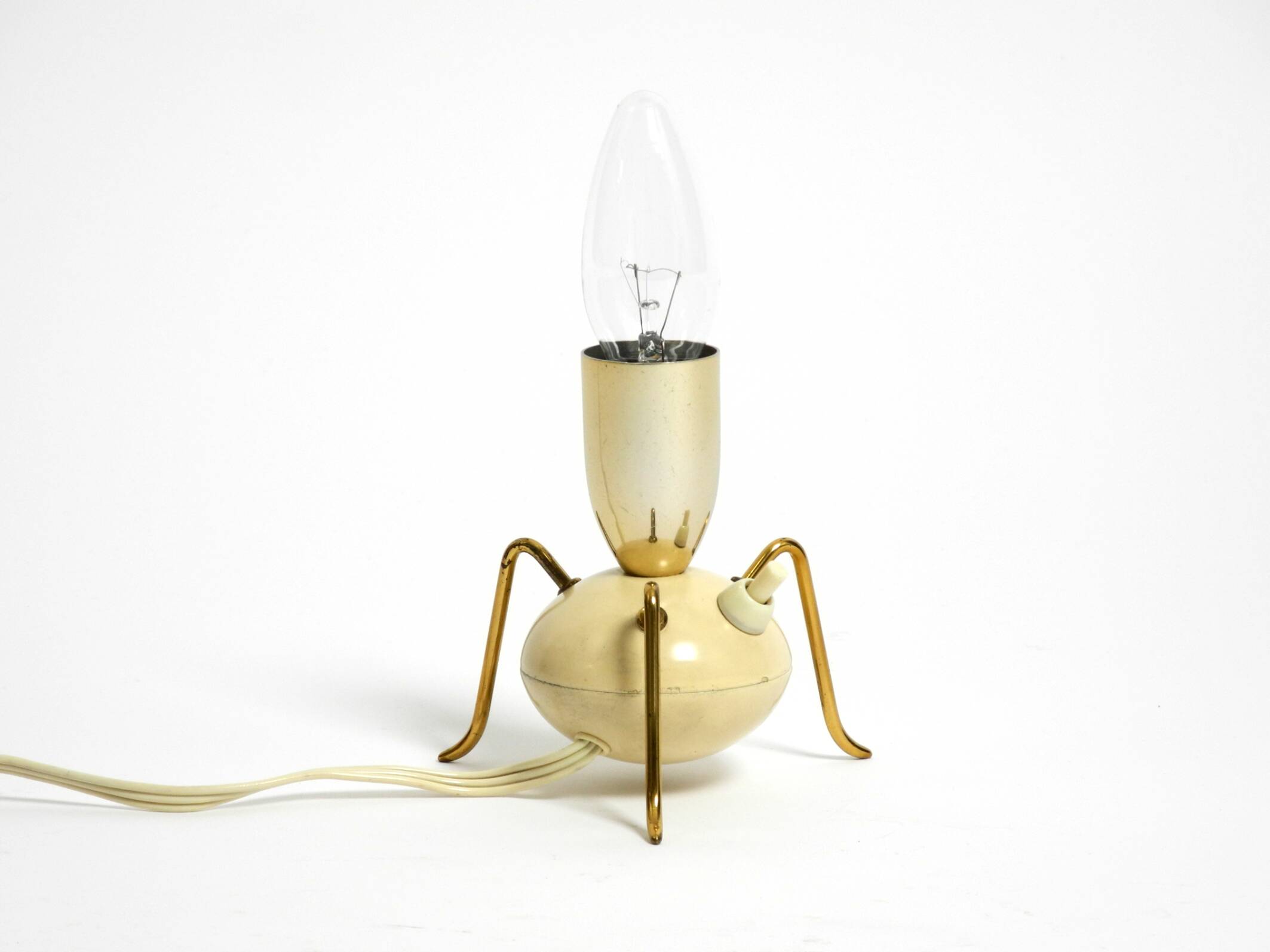 Beautiful very rare original Mid Century Modern brass tripod table lamp