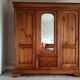 Magnificent wardrobe in solid cherry and oak with 3 doors, beveled glass, two visible drawers
