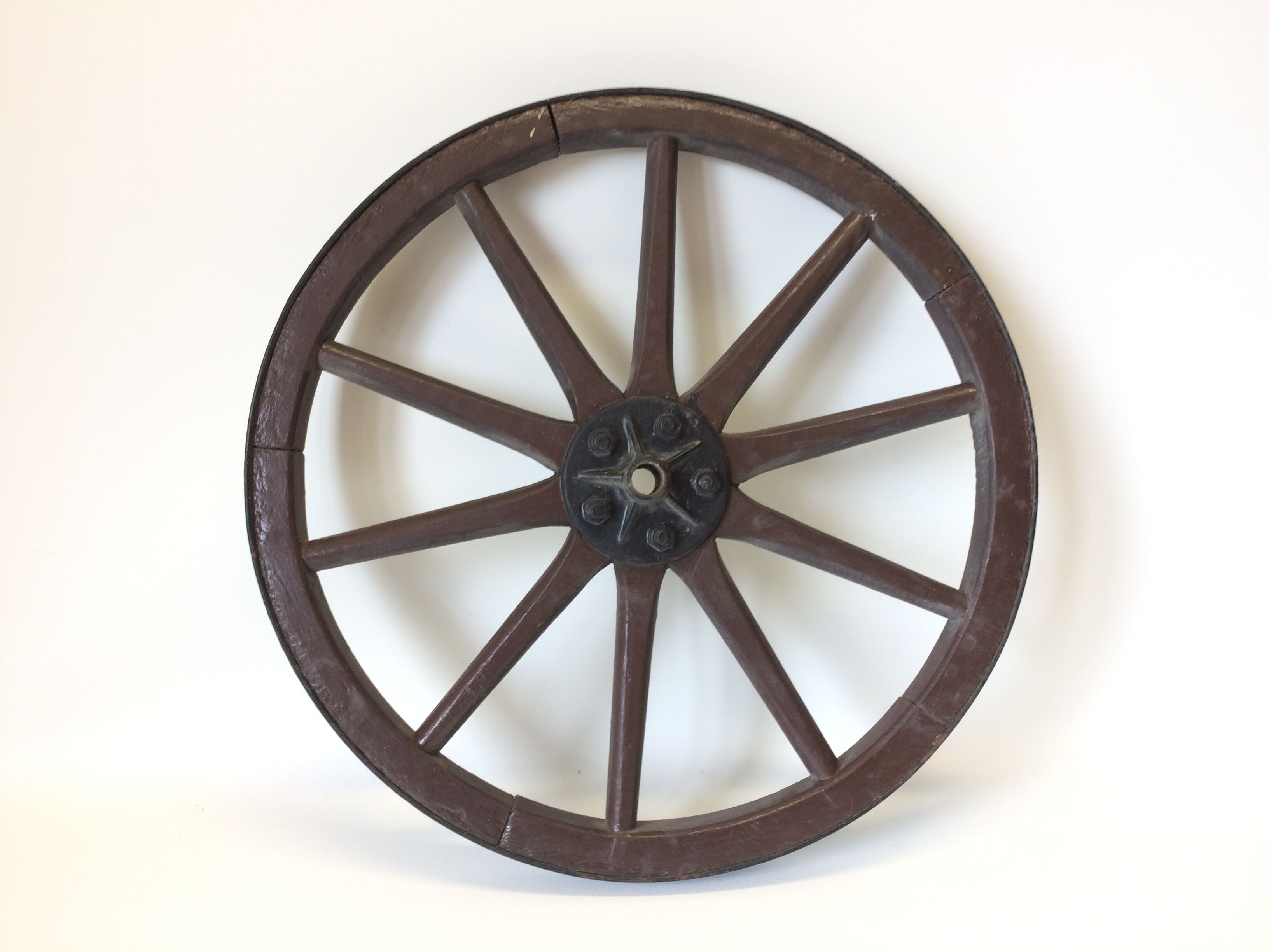 Old wooden wheel
