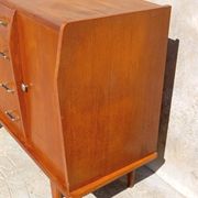 Commode scandinave